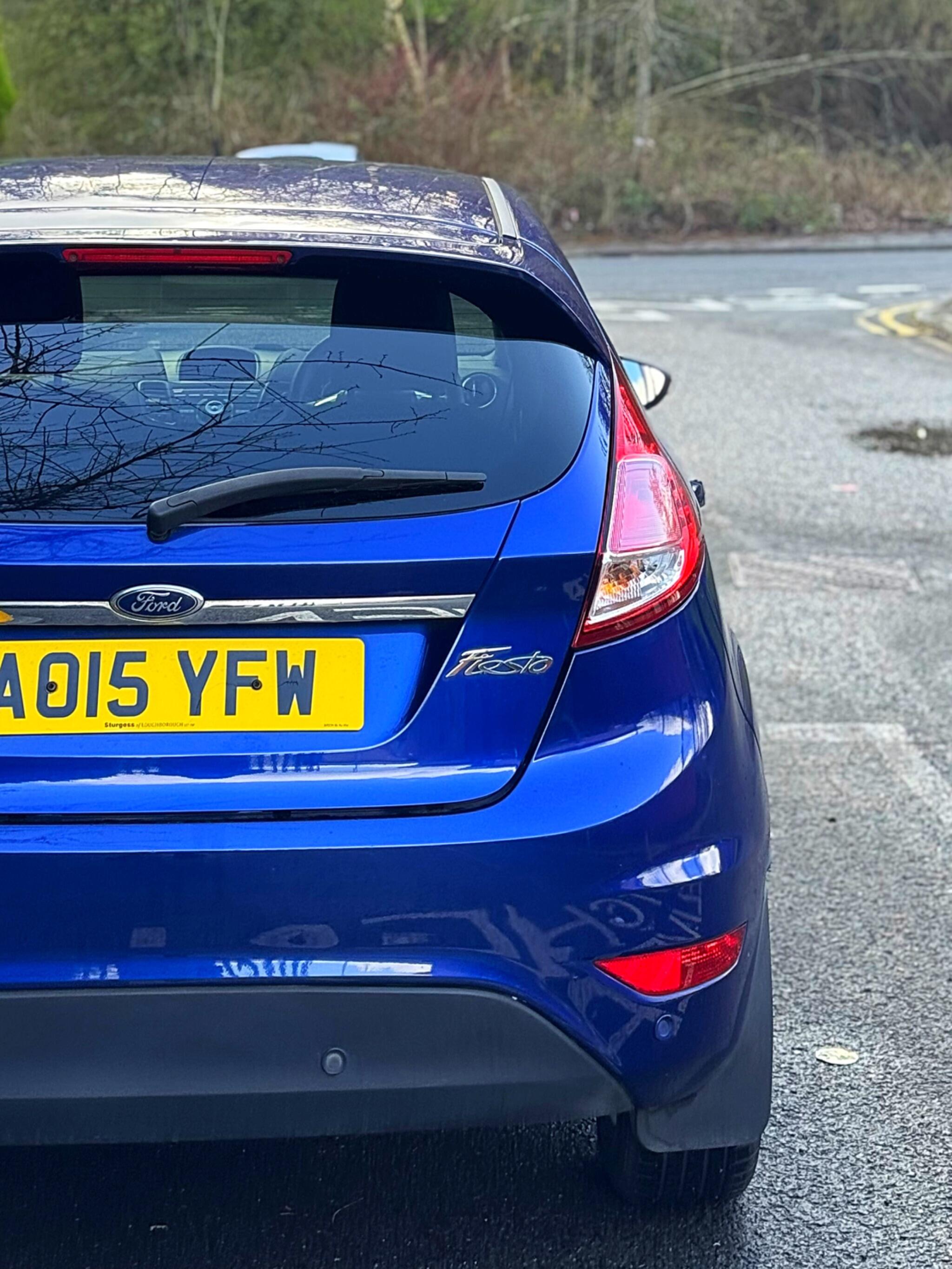 2015 Ford Fiesta 1.6 Titanium Powershift Euro 6 5dr image 32