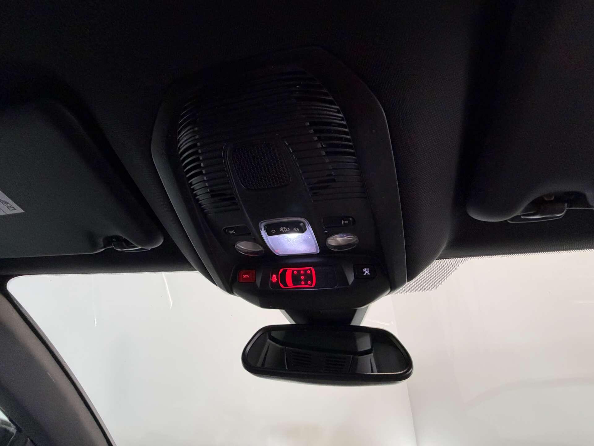 Peugeot 5008 view 48