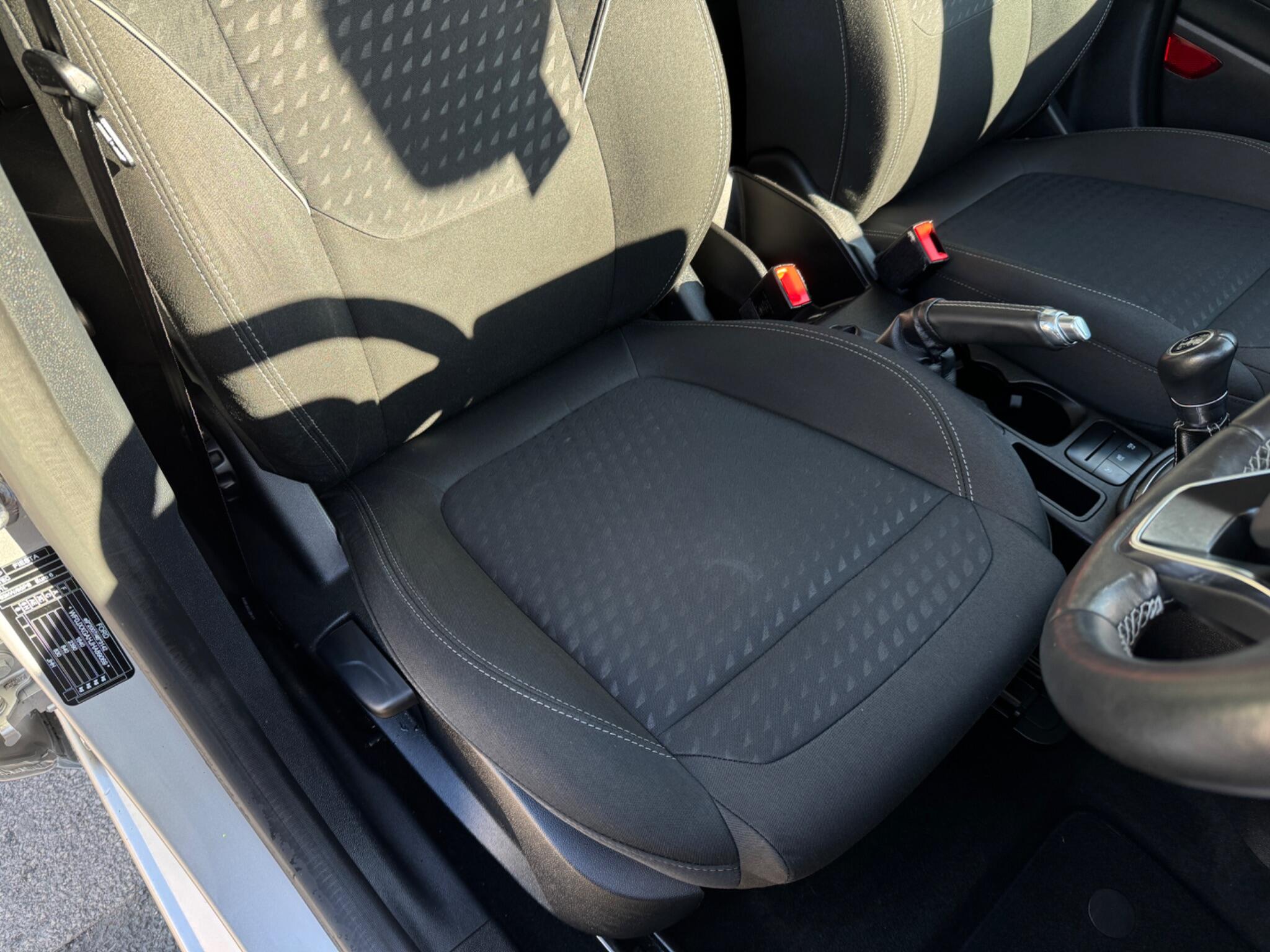 Ford Fiesta view 30
