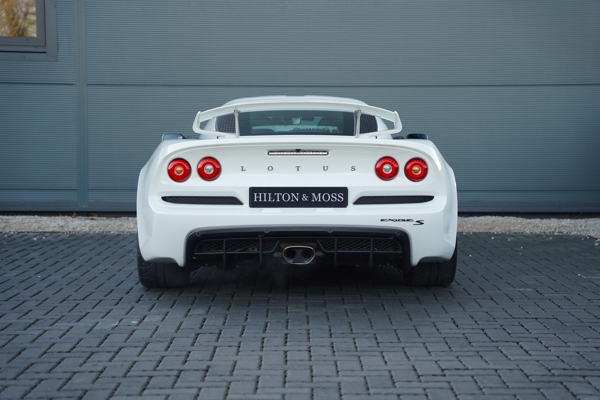 Lotus Exige view 8