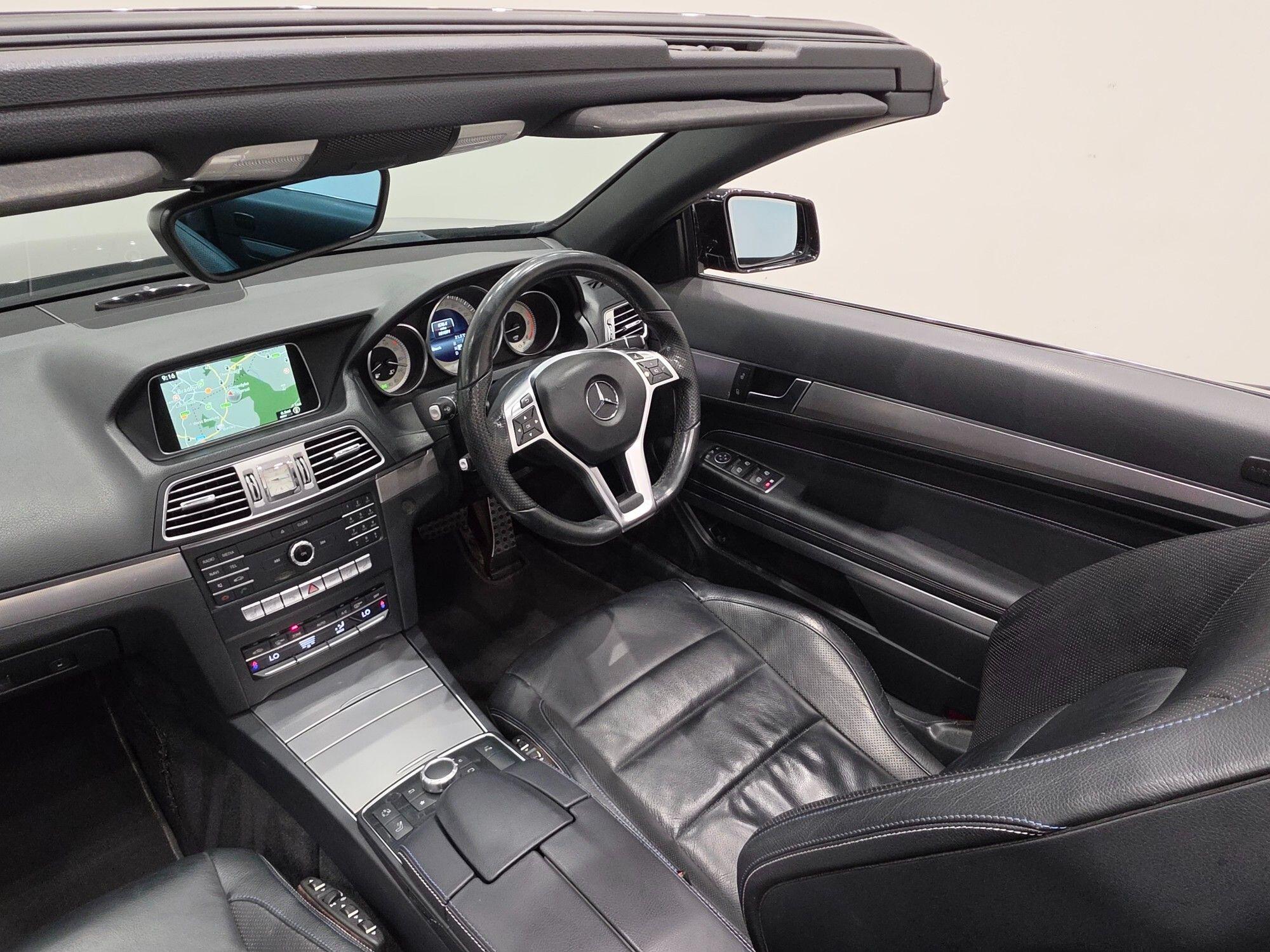 Mercedes-Benz E-Class view 93