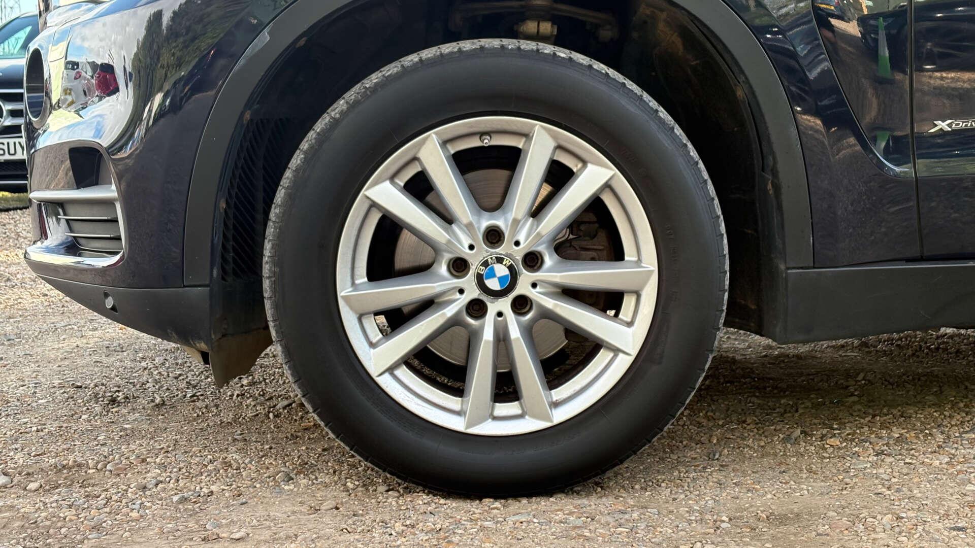 BMW X5 view 47