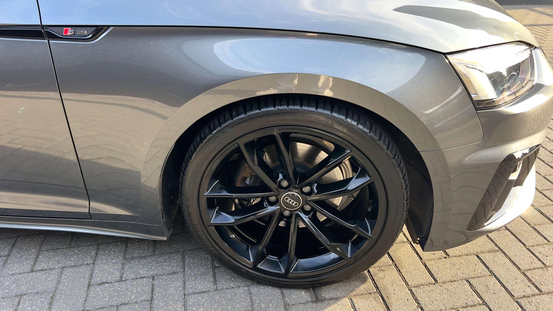 Audi A5 view 11