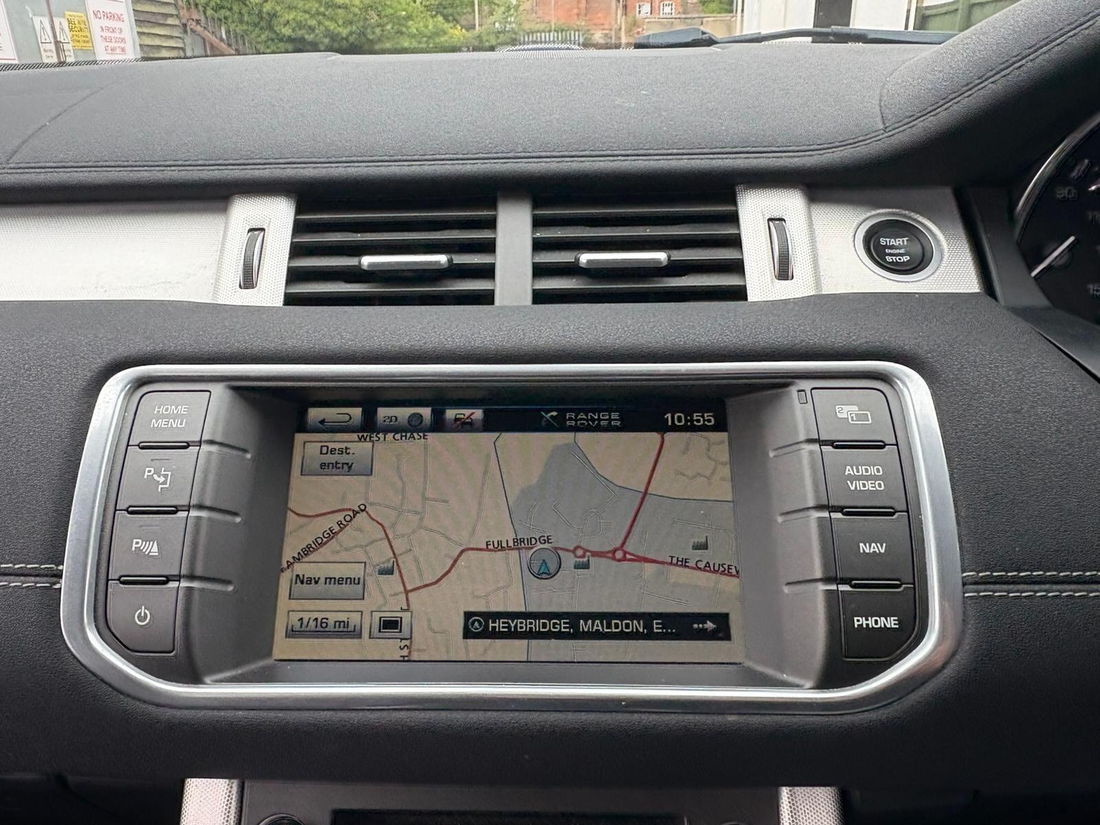 Land Rover Range Rover Evoque view 26