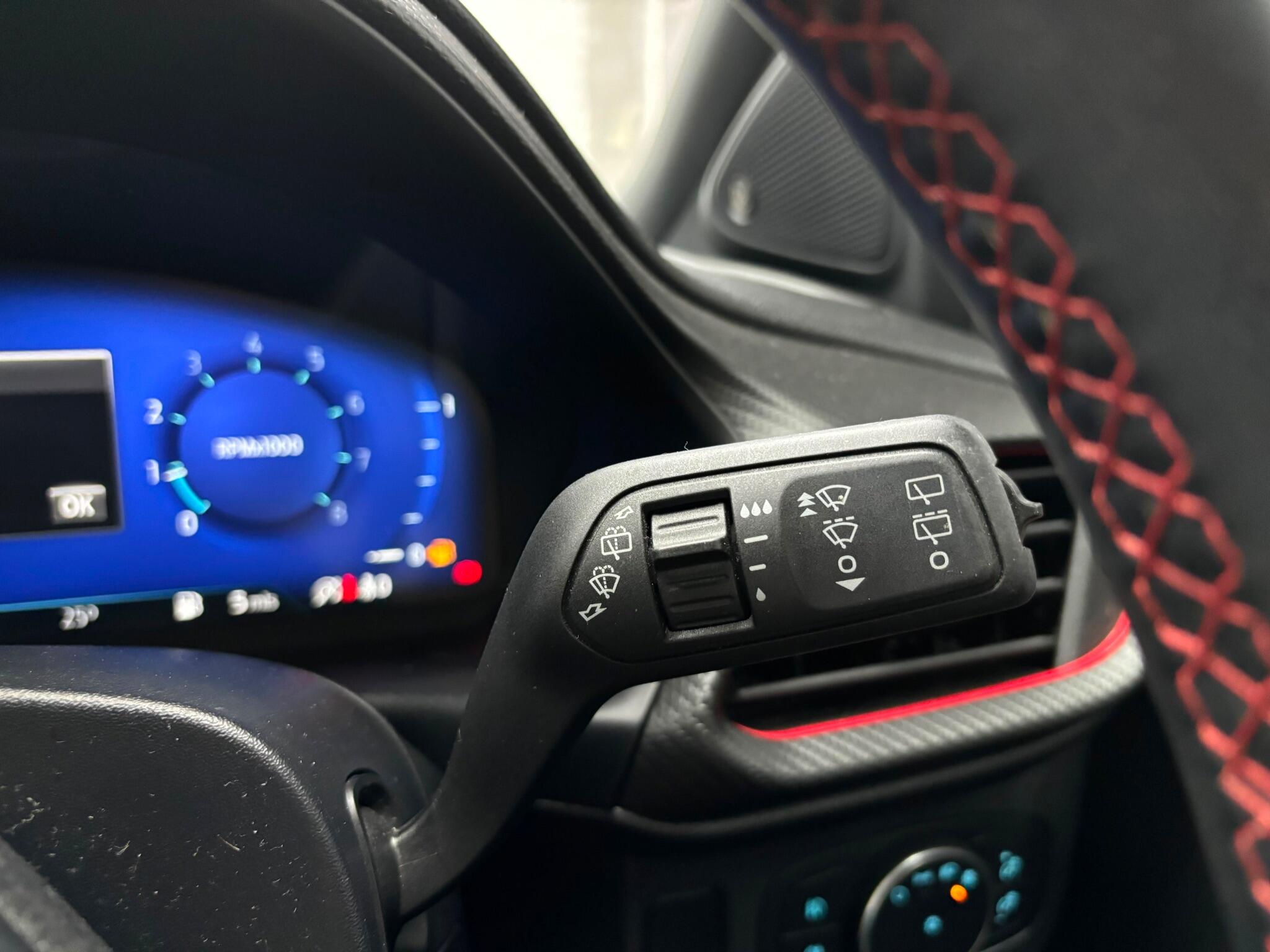 Ford Puma view 16