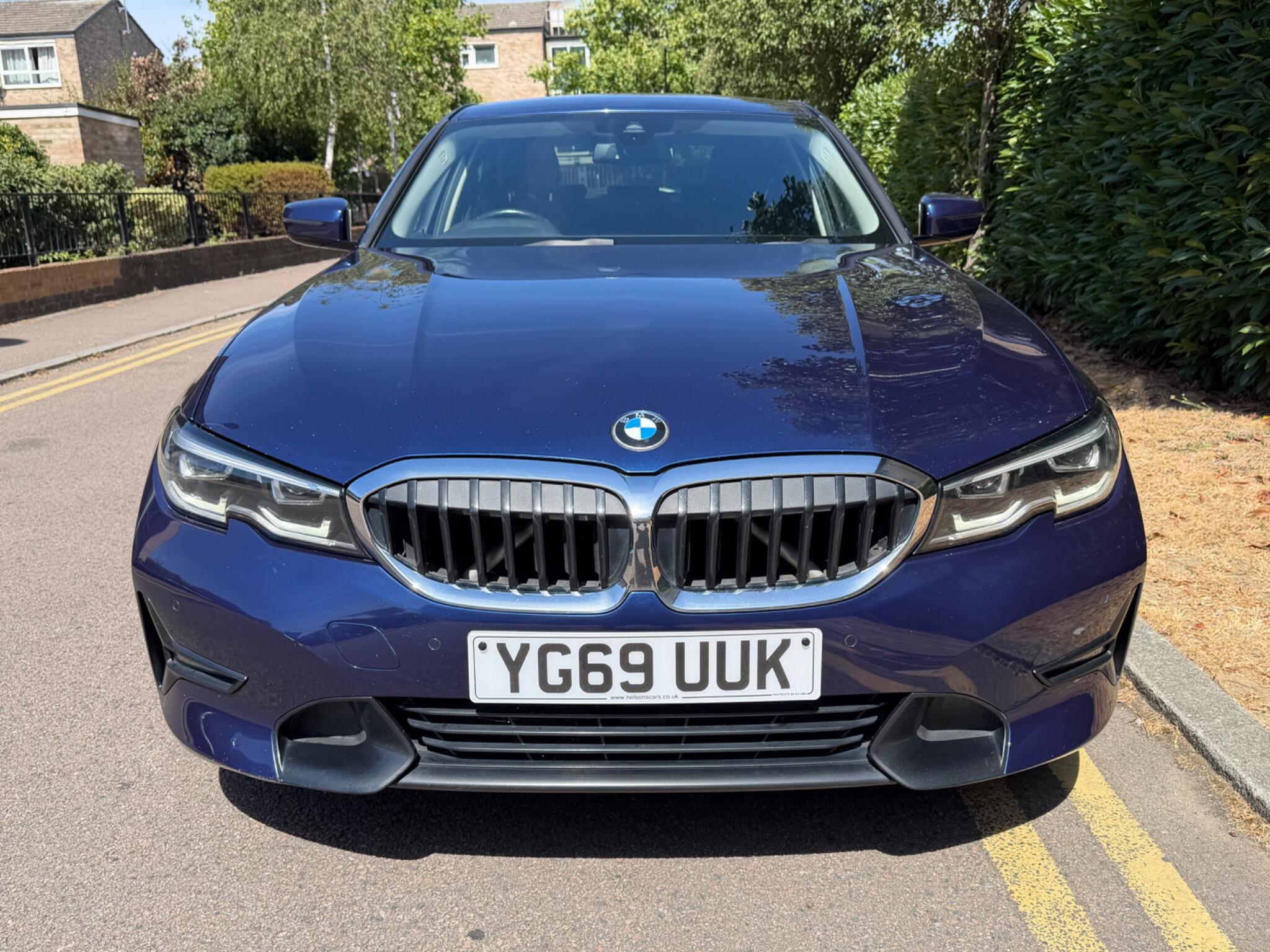 BMW 3 Series view 2