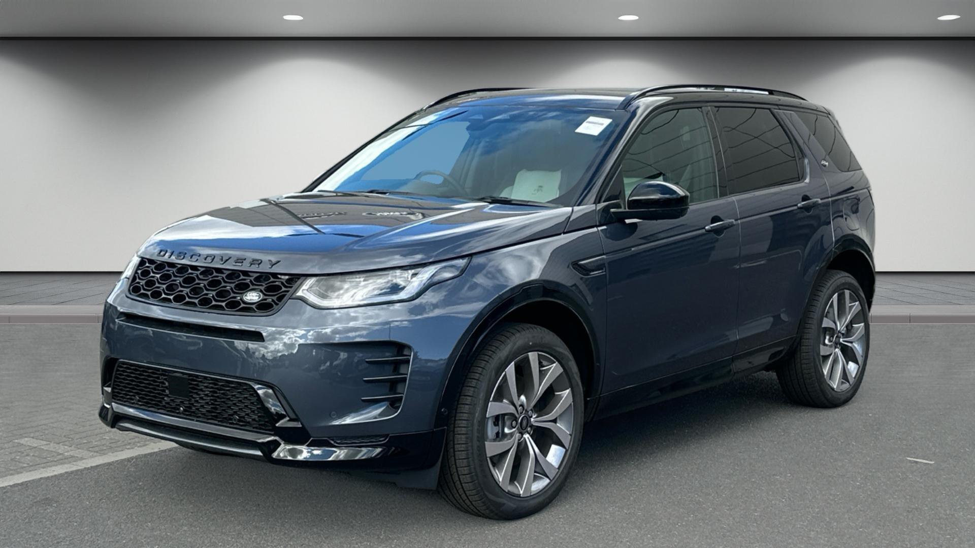 Land Rover Discovery Sport view 7