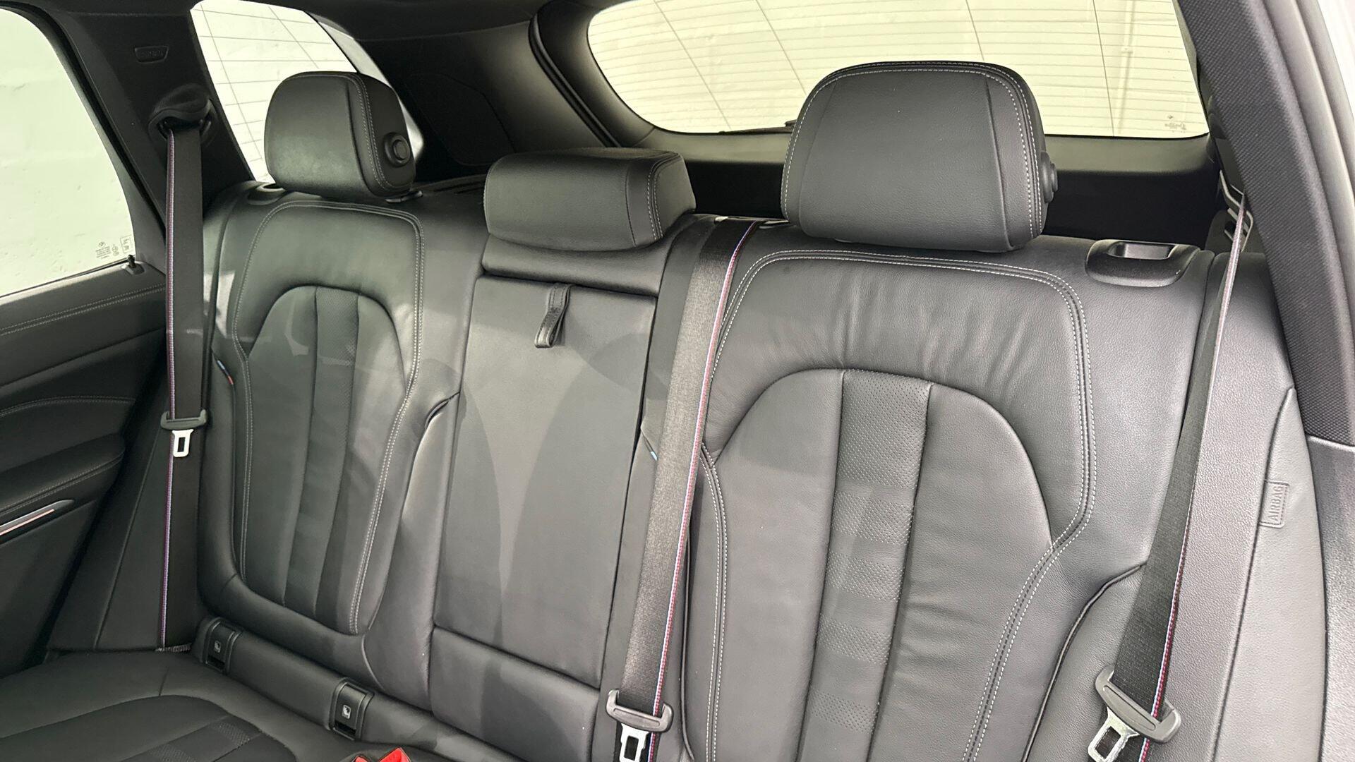 BMW X5 view 12