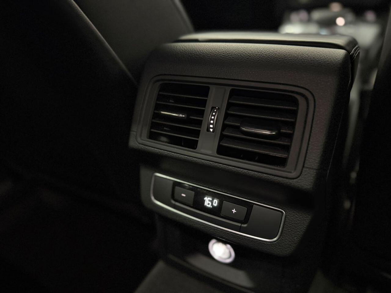 Audi Q5 view 31