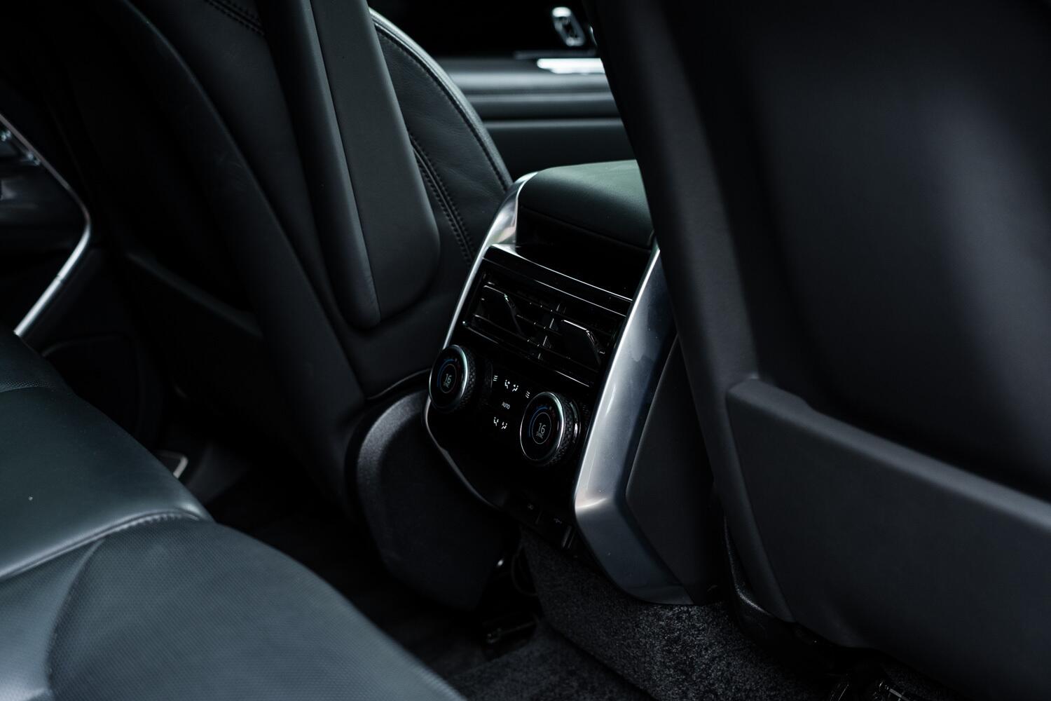 Land Rover Range Rover view 36