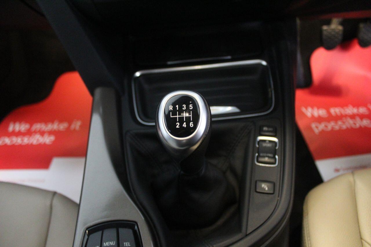 BMW 3 Series view 42