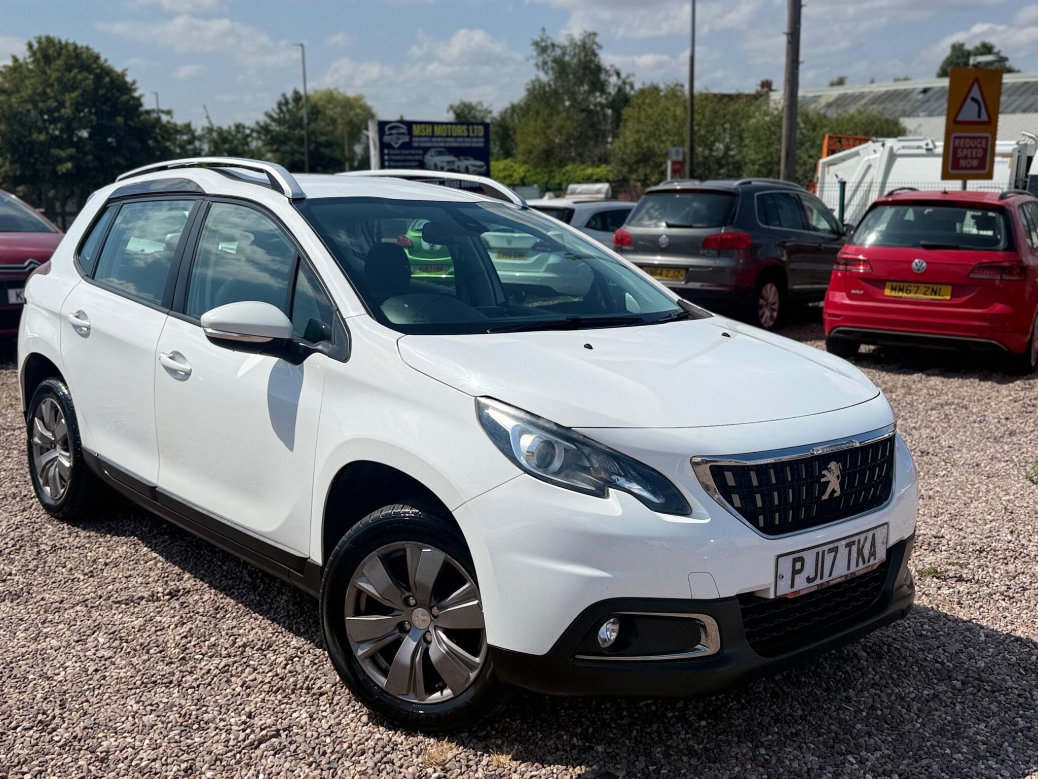 Peugeot 2008 view 6