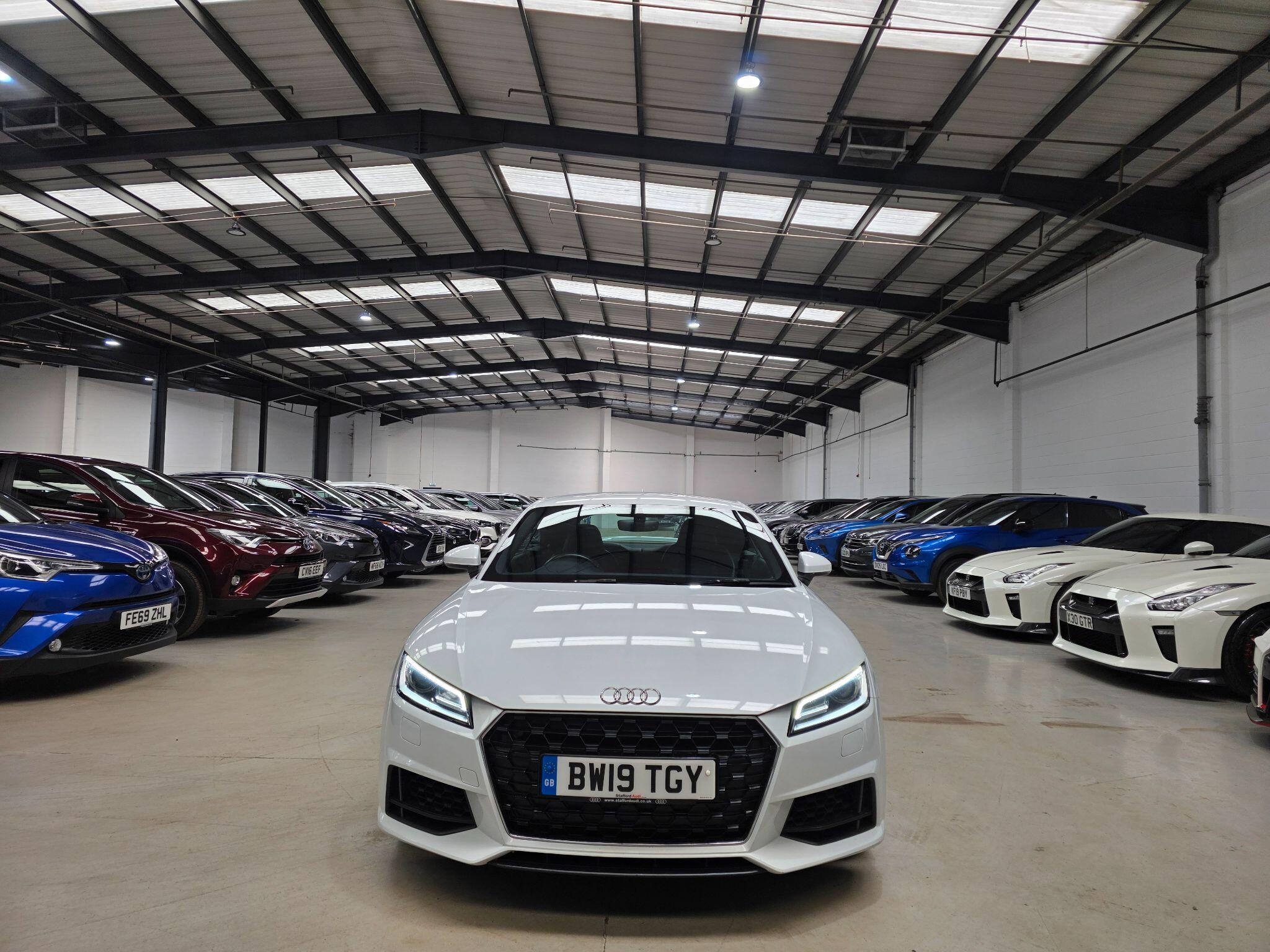 Audi TT view 2