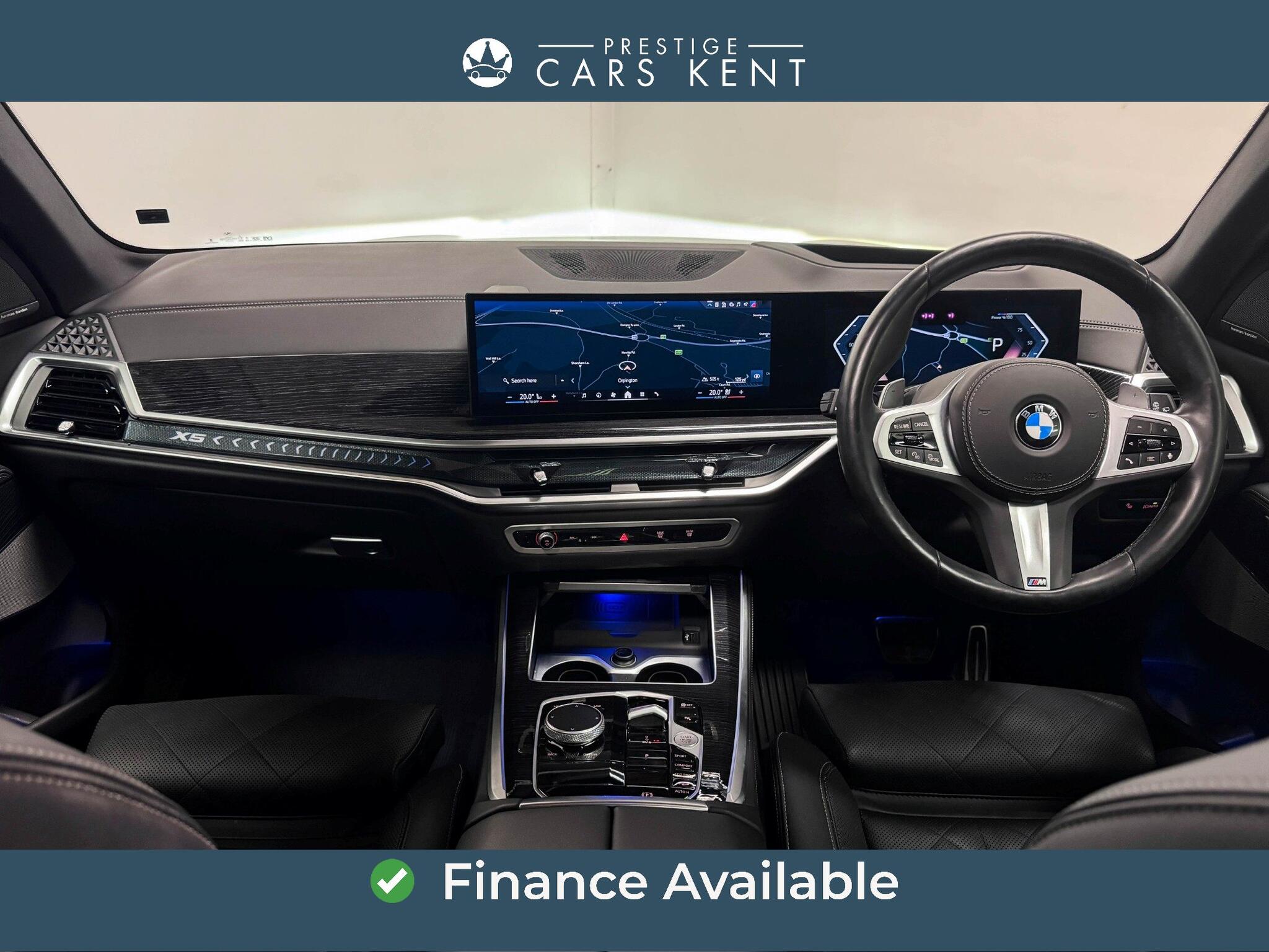 BMW X5 view 2