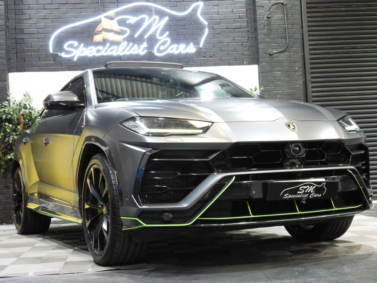 Lamborghini Urus view 64