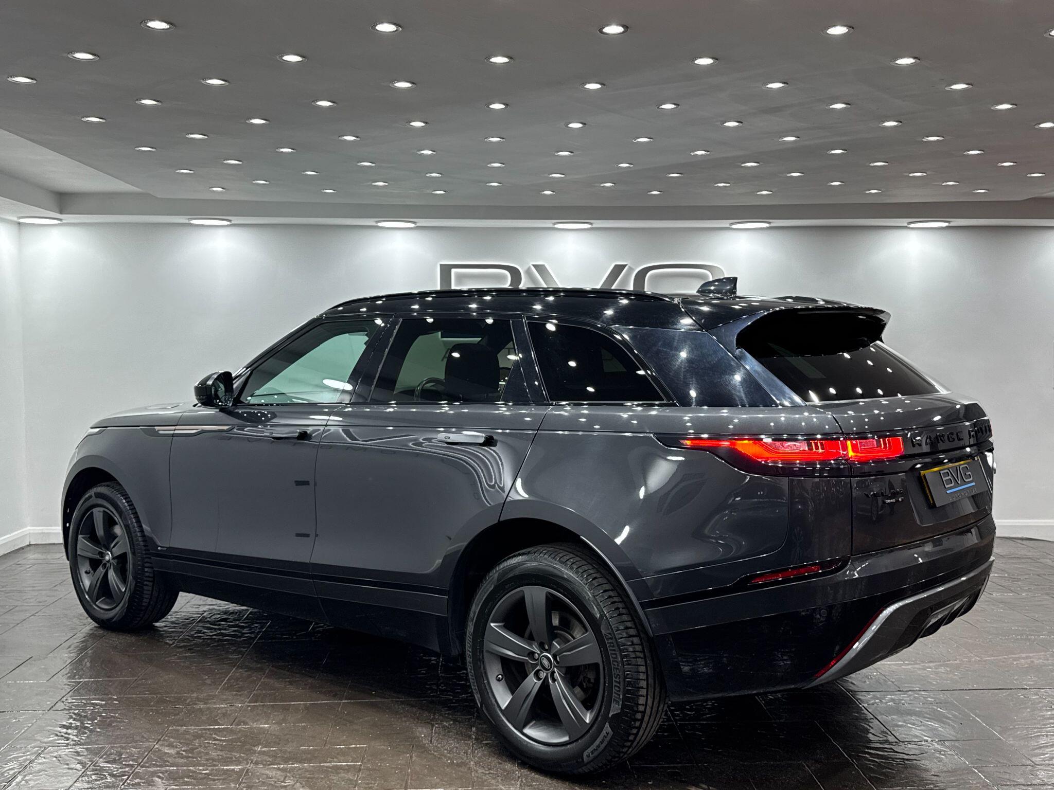 Land Rover Range Rover Velar view 9