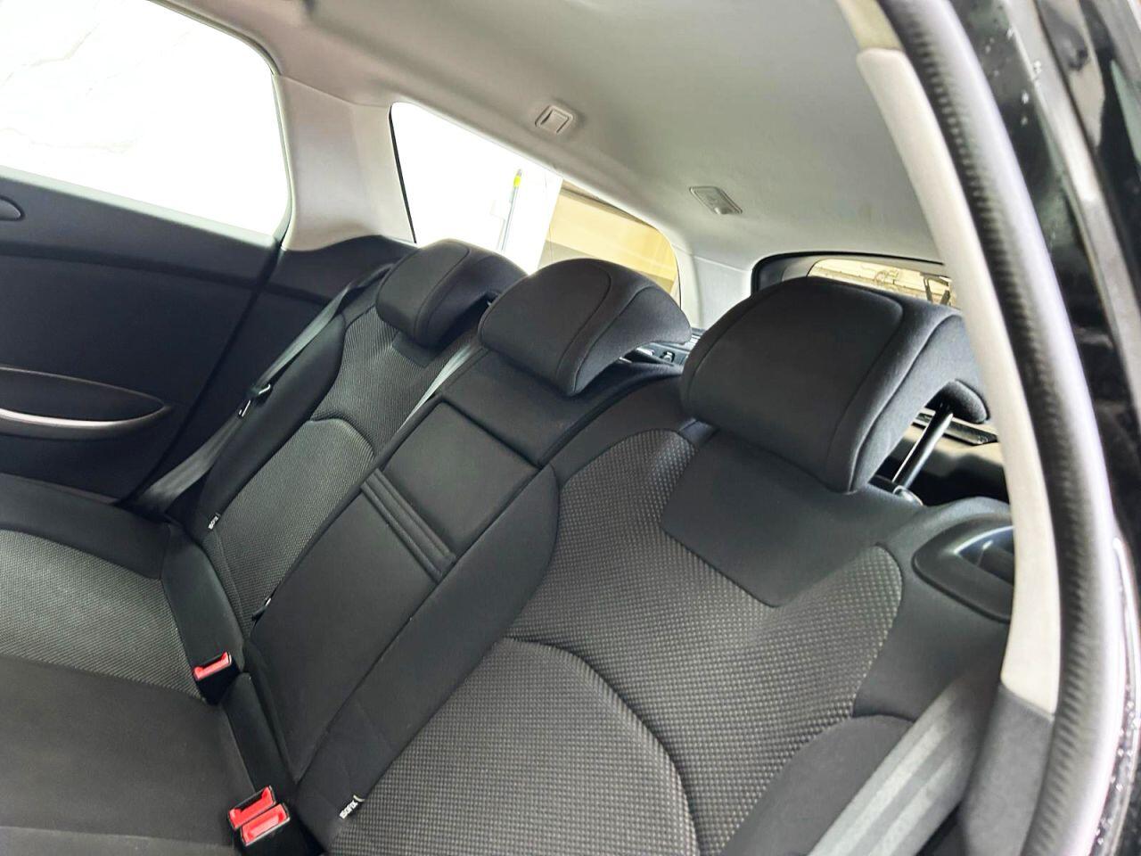Citroen C5 view 20