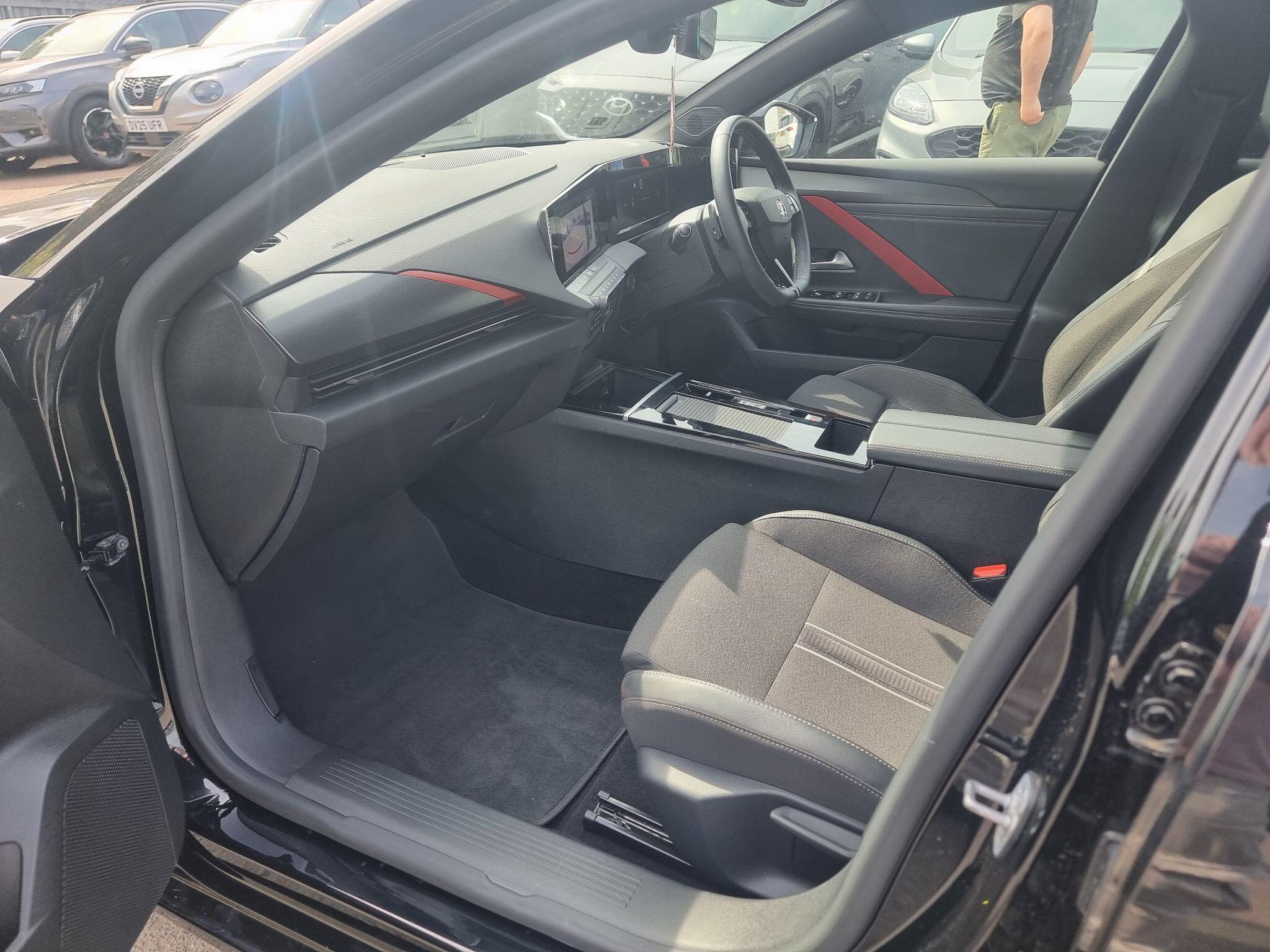 Vauxhall Astra view 20