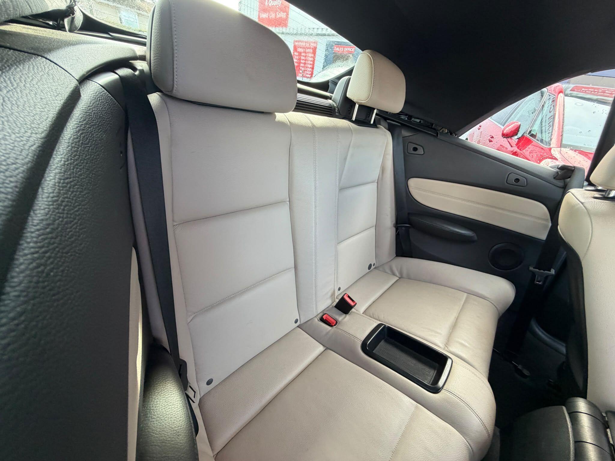 BMW 1 Series view 18