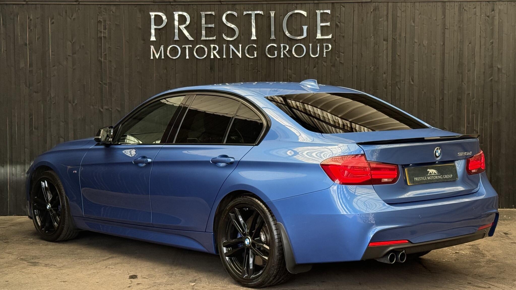 BMW 3 Series view 13