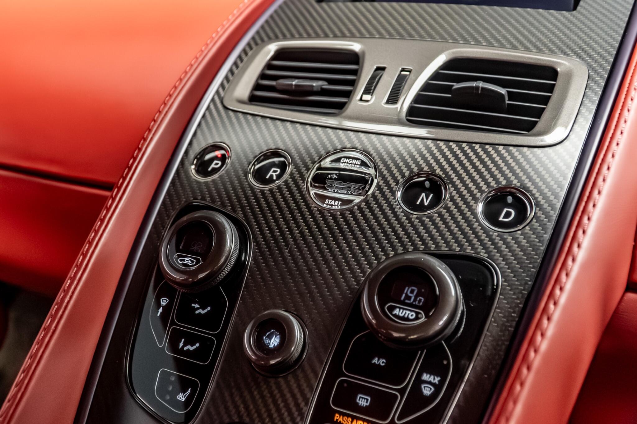 Aston Martin Vanquish view 40