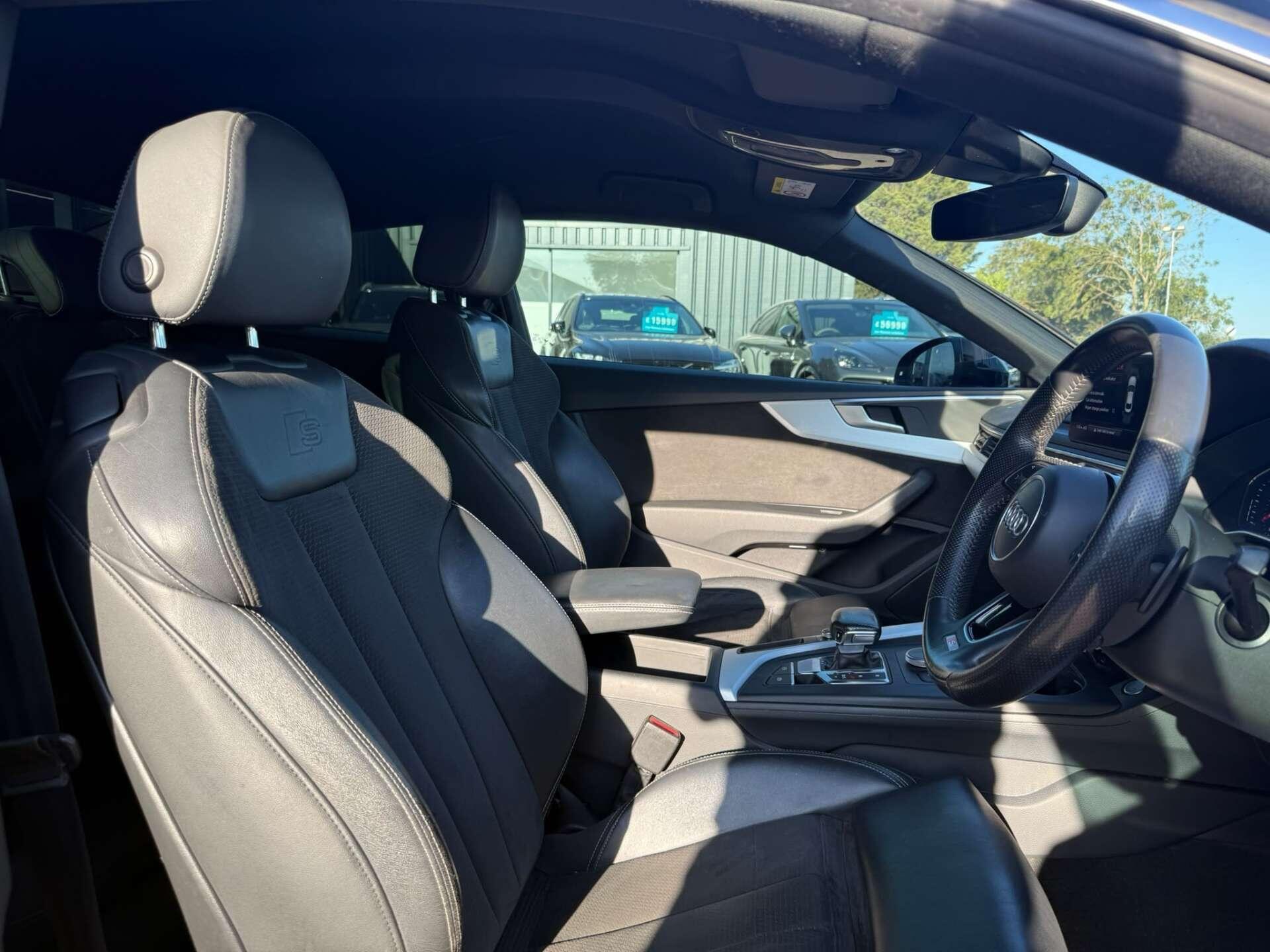 Audi A5 view 18