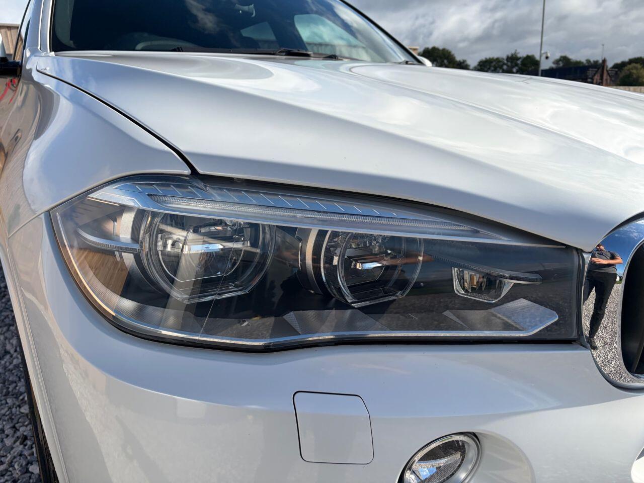 BMW X5 view 7
