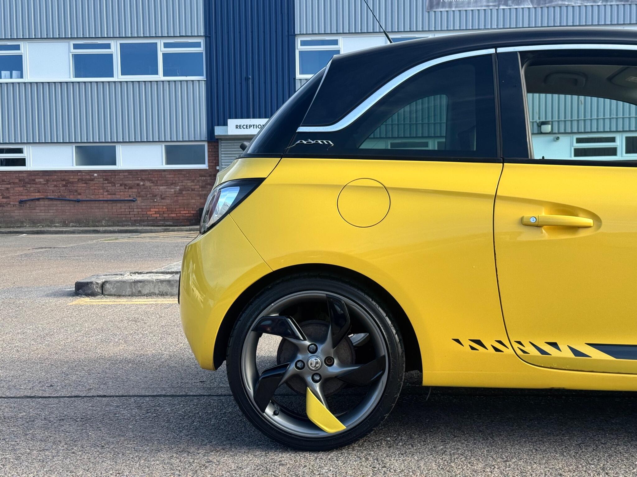 Vauxhall Adam view 32