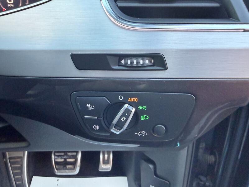 Audi Q7 view 46