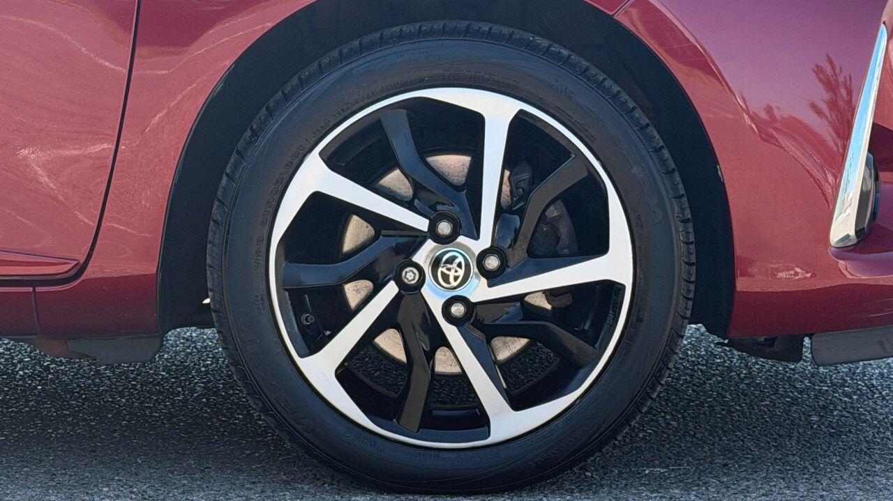 Toyota Yaris view 38