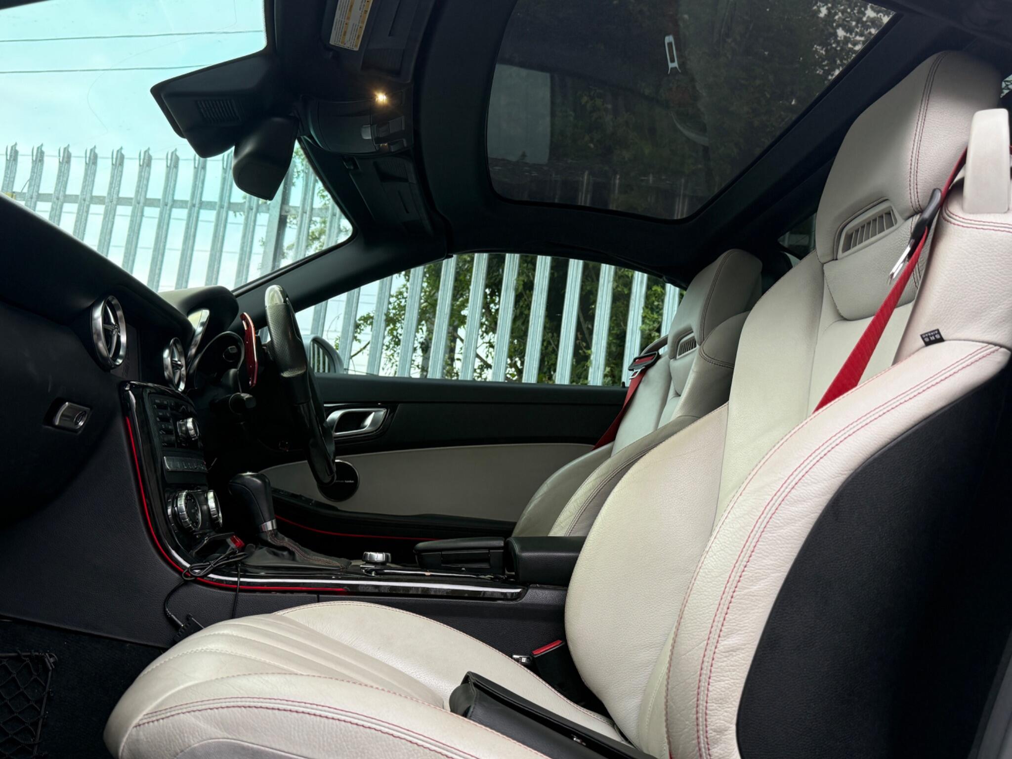 2012 Mercedes-Benz SLK image 47
