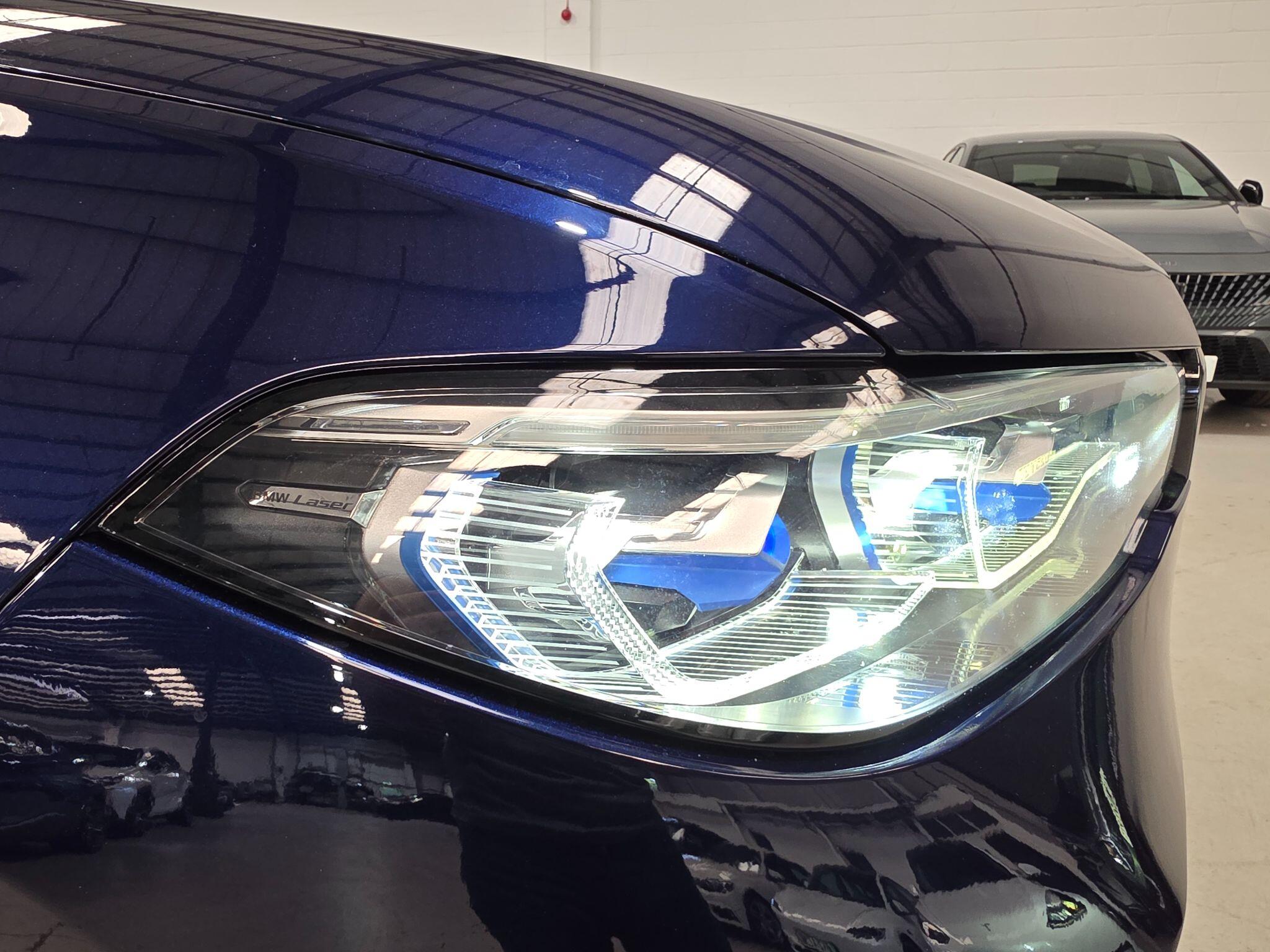 BMW X7 view 74