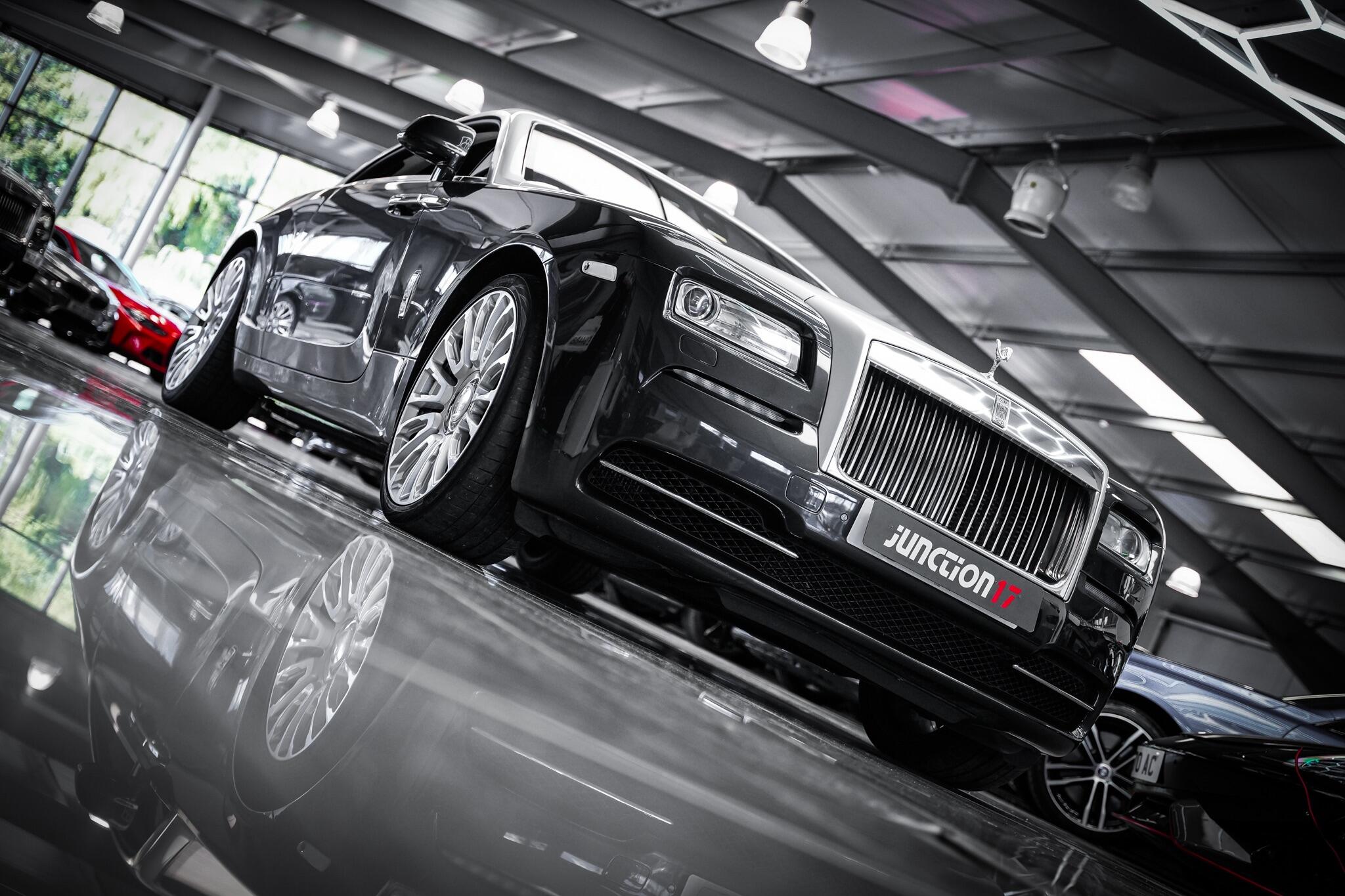 Rolls-Royce Wraith view 38