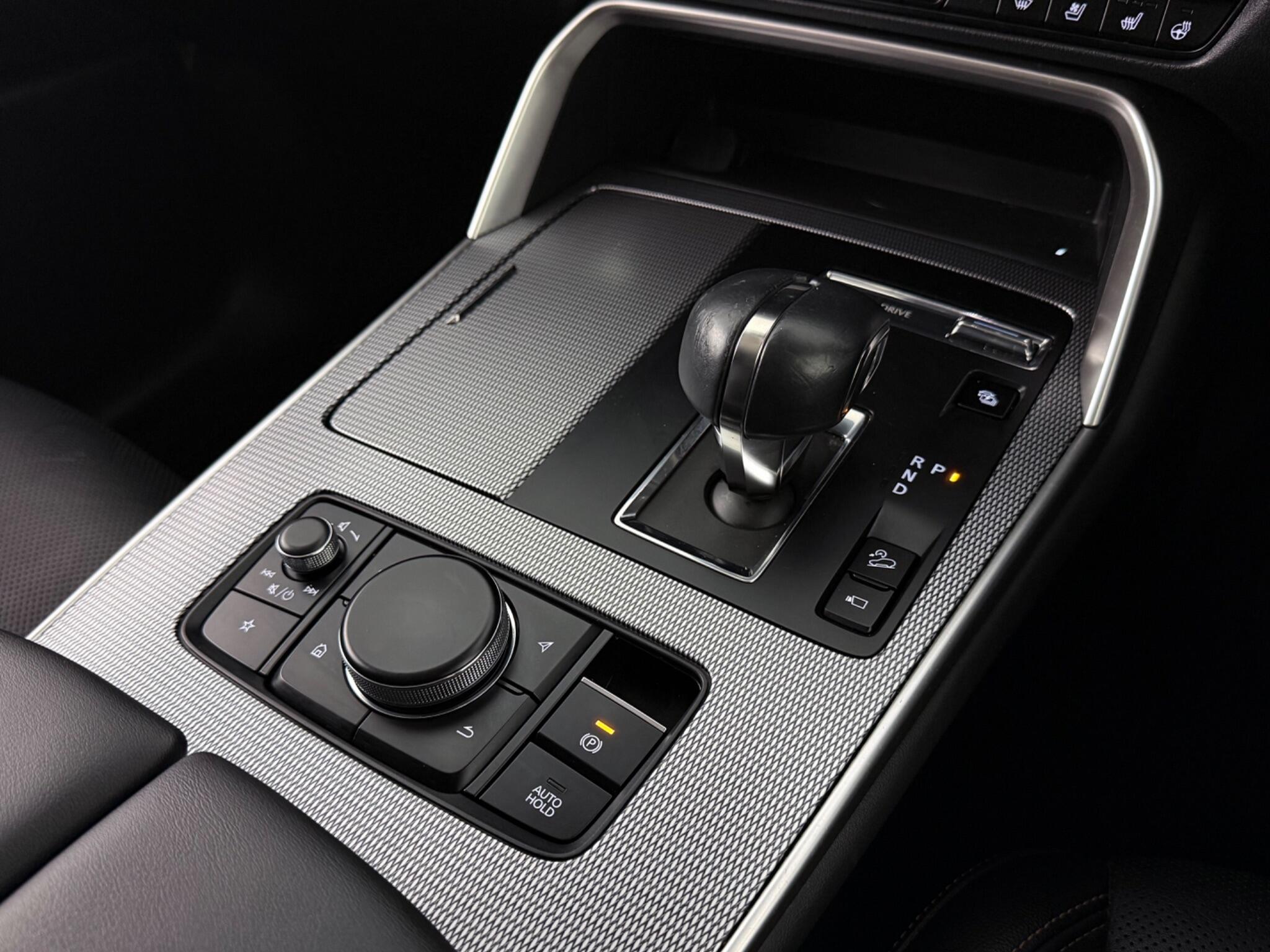 Mazda CX-60 view 19