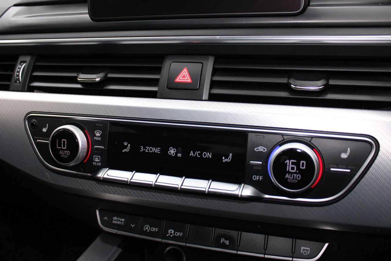 Audi A4 view 24