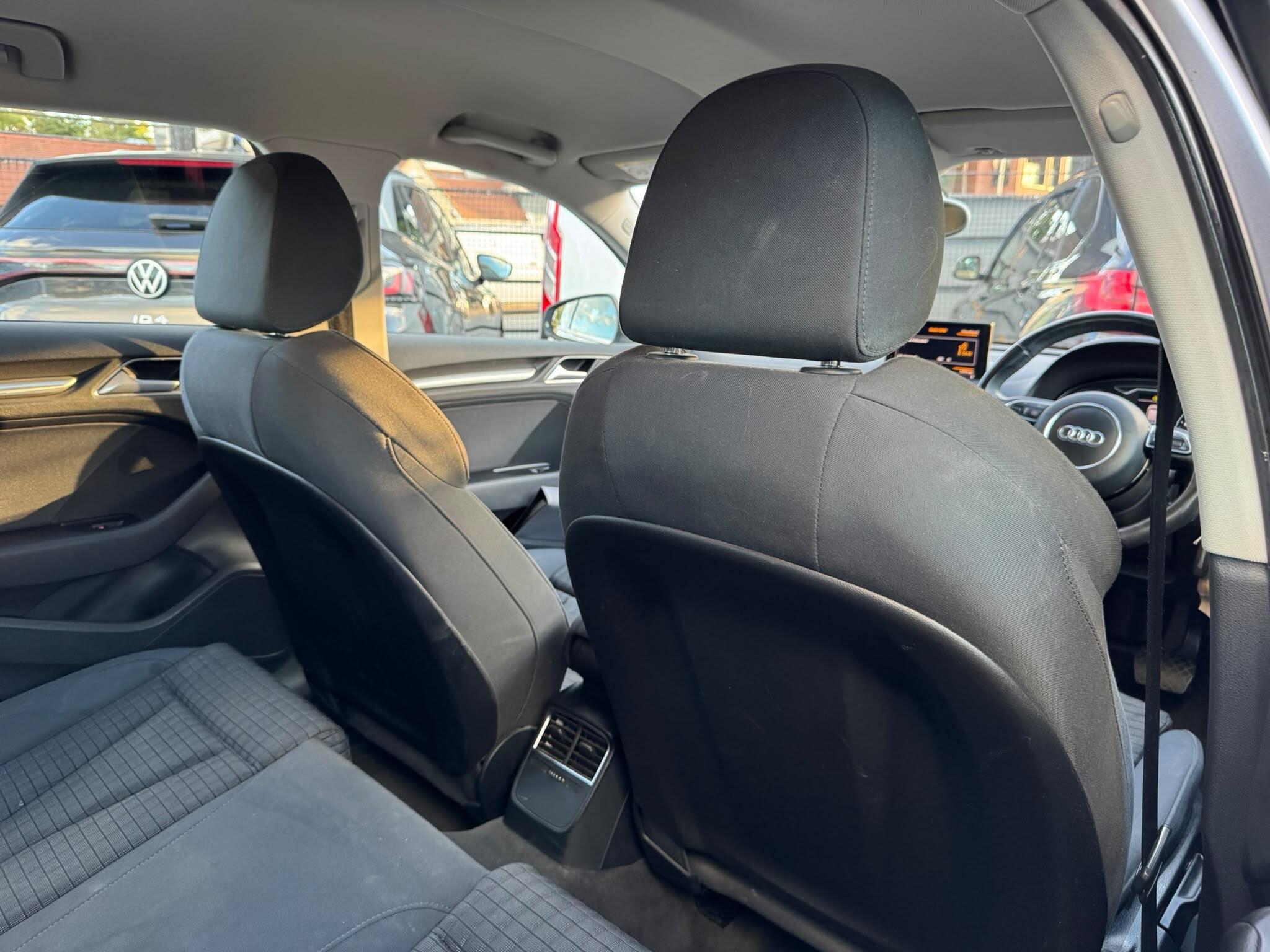Audi A3 view 49