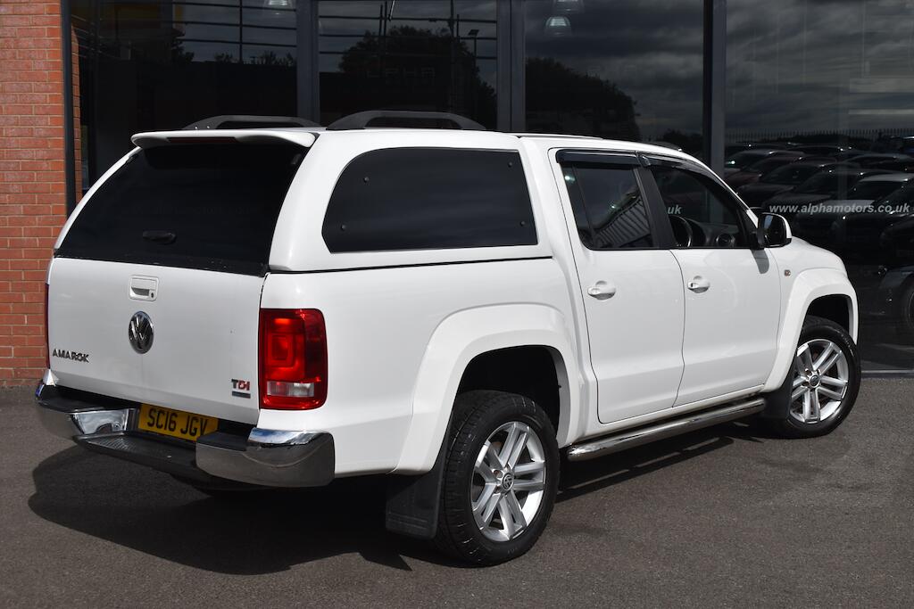 Volkswagen Amarok view 4