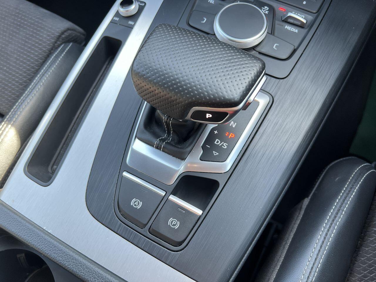 Audi Q5 view 36