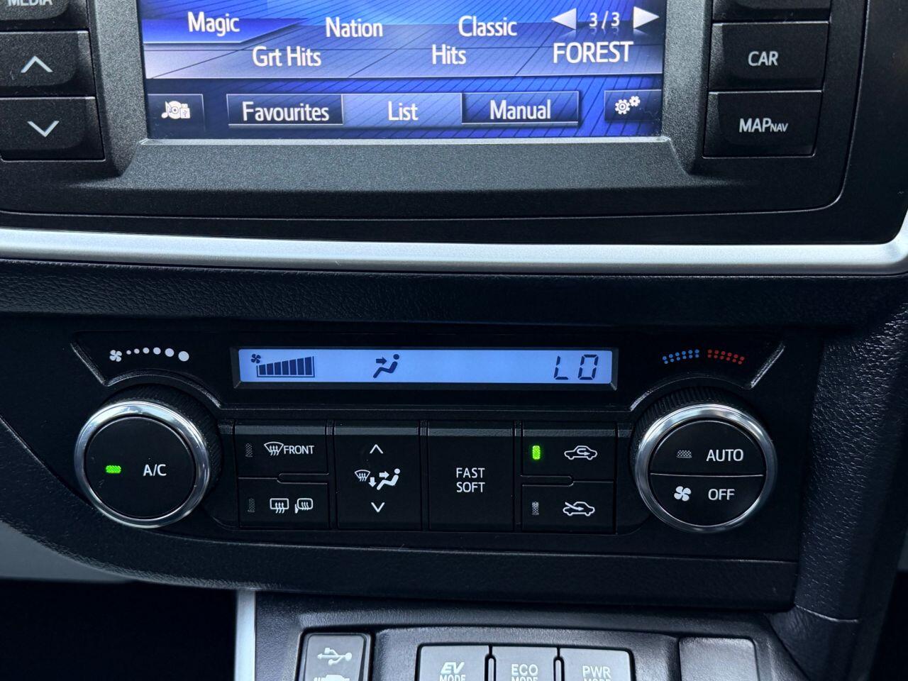 Toyota Auris view 39