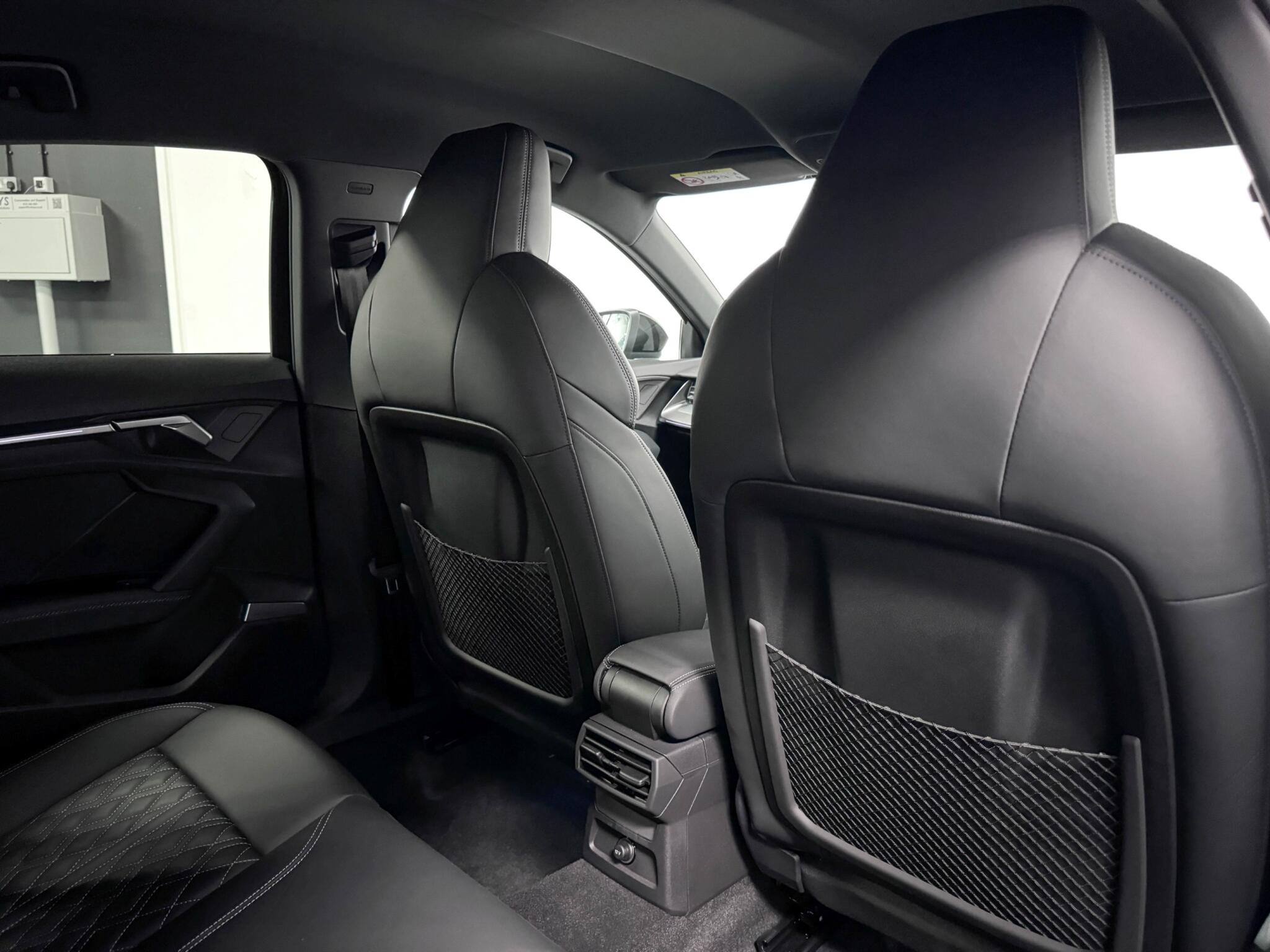 Audi S3 view 24