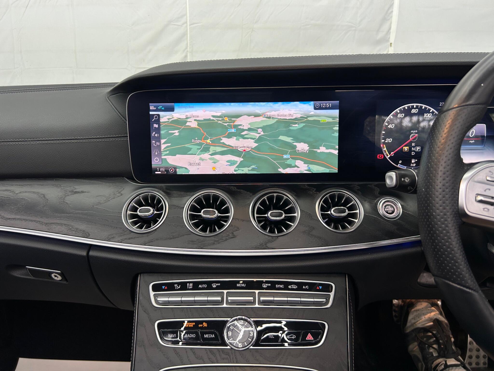 Mercedes-Benz E Class view 45
