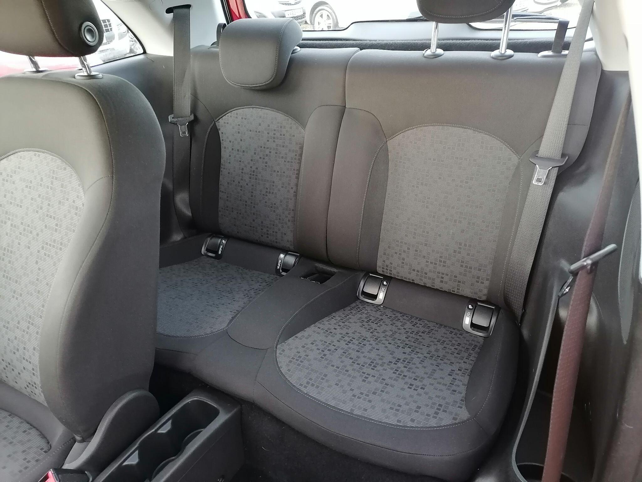 Vauxhall Adam view 37