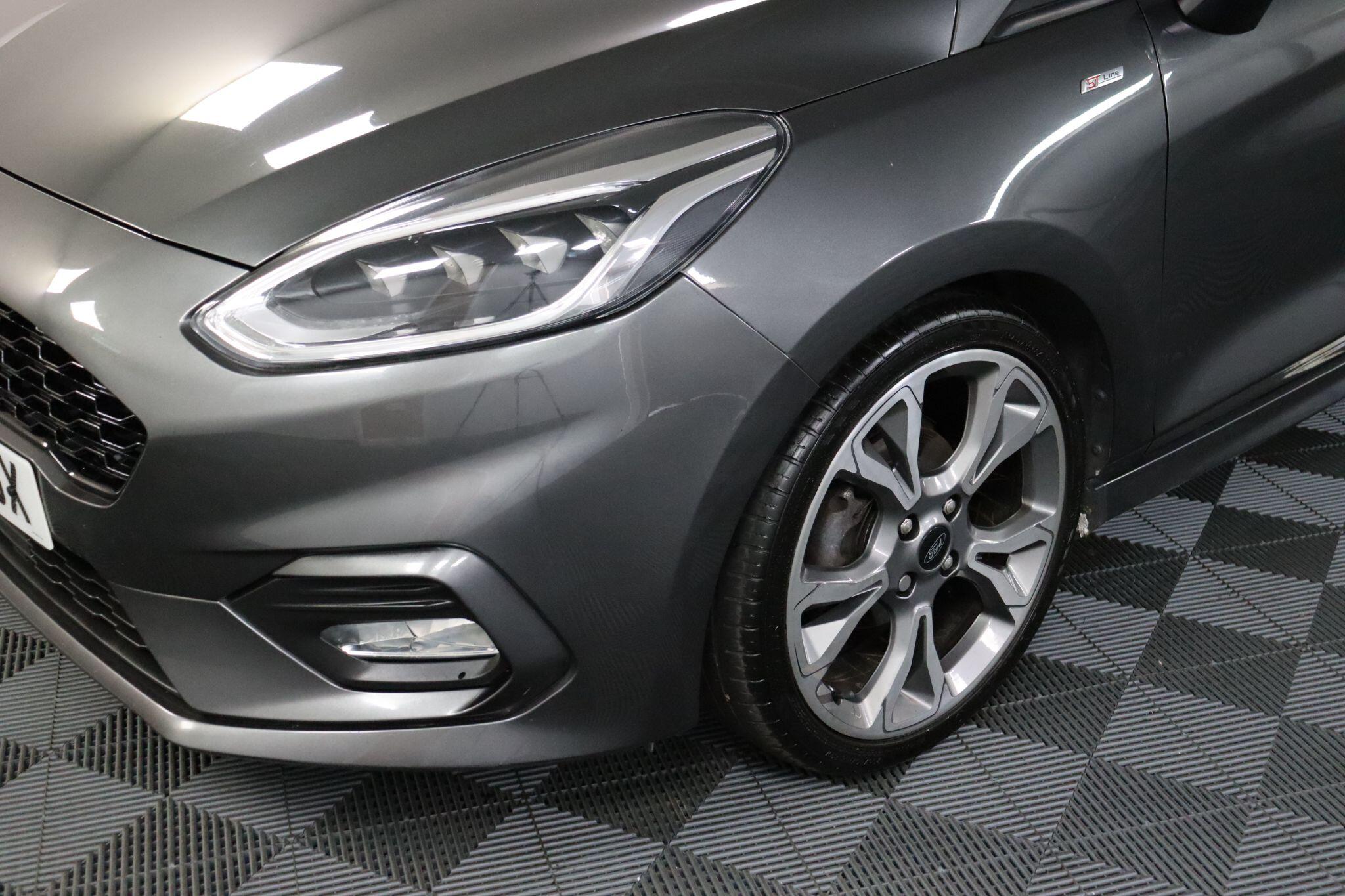 Ford Fiesta view 31