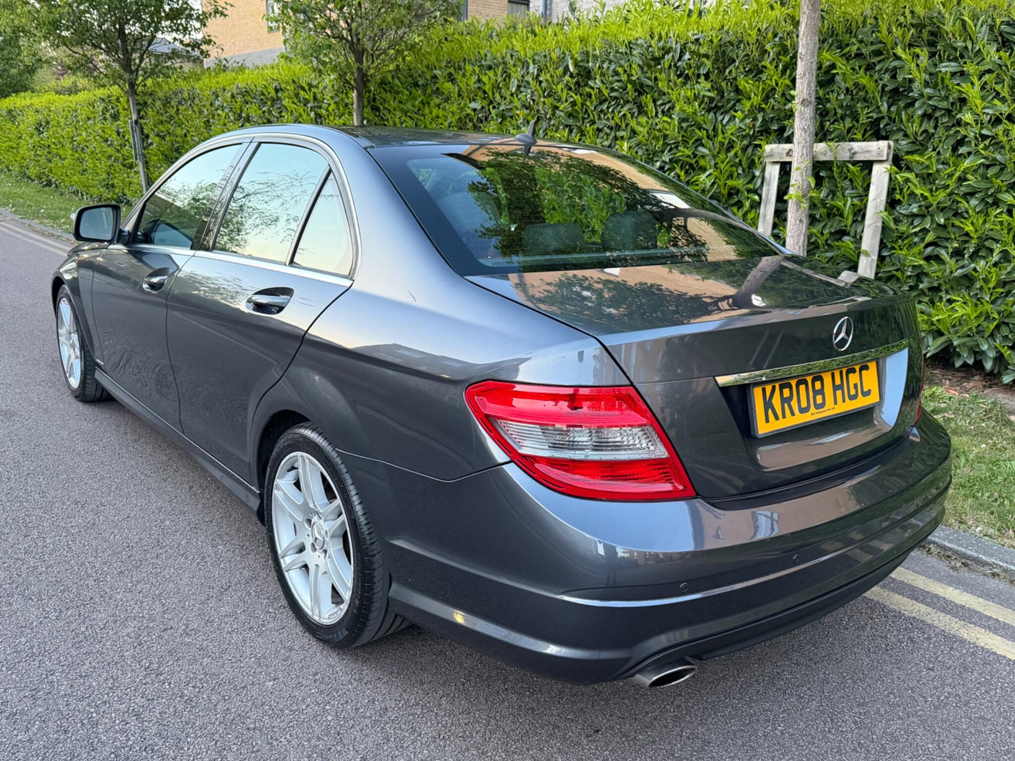 Mercedes-Benz C-Class view 7
