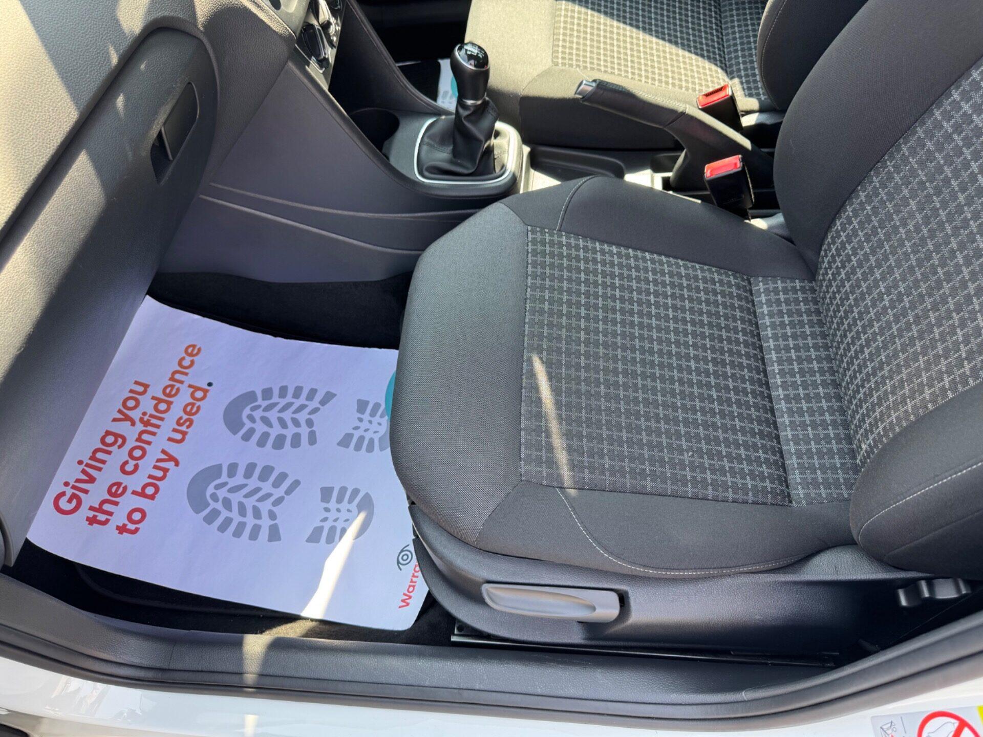 Volkswagen Polo view 49