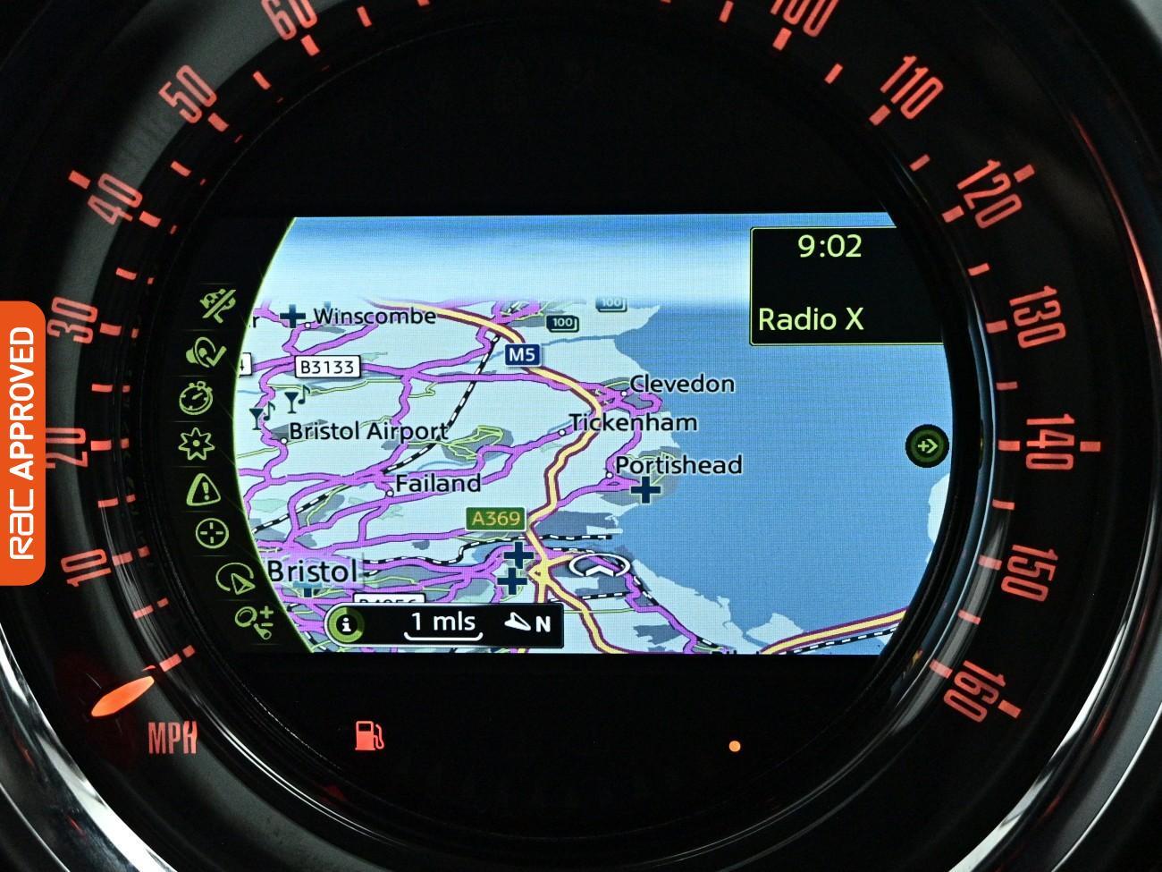 Mini Countryman view 3