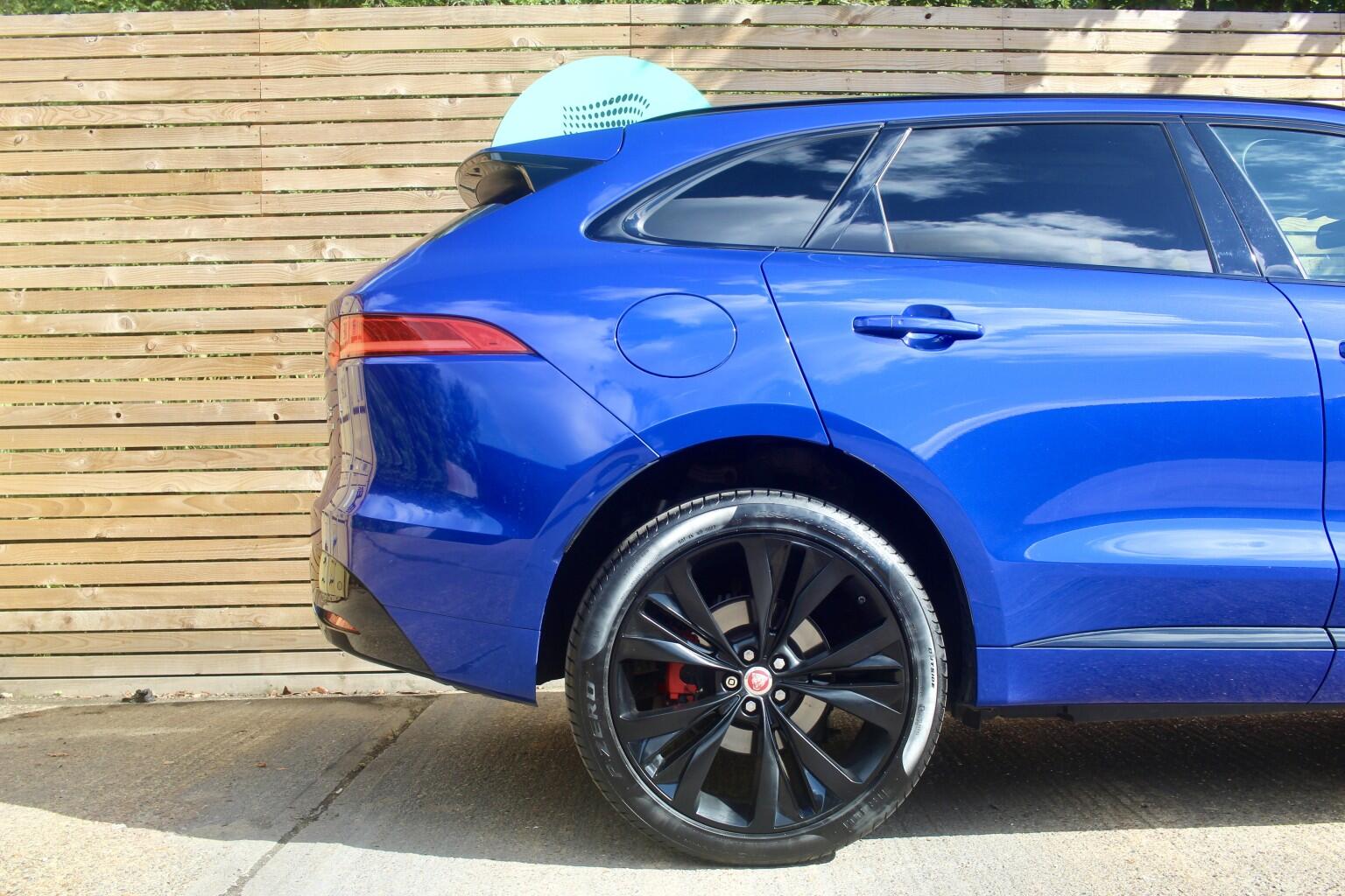 Jaguar F-Pace view 39