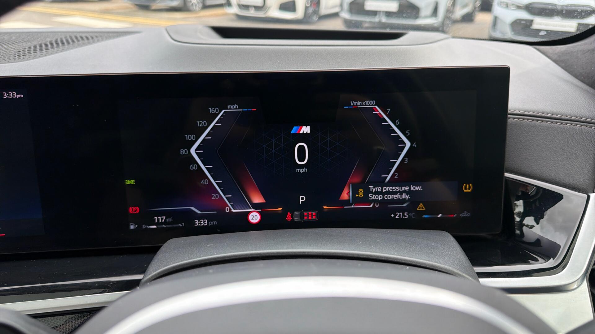 BMW X7 view 81