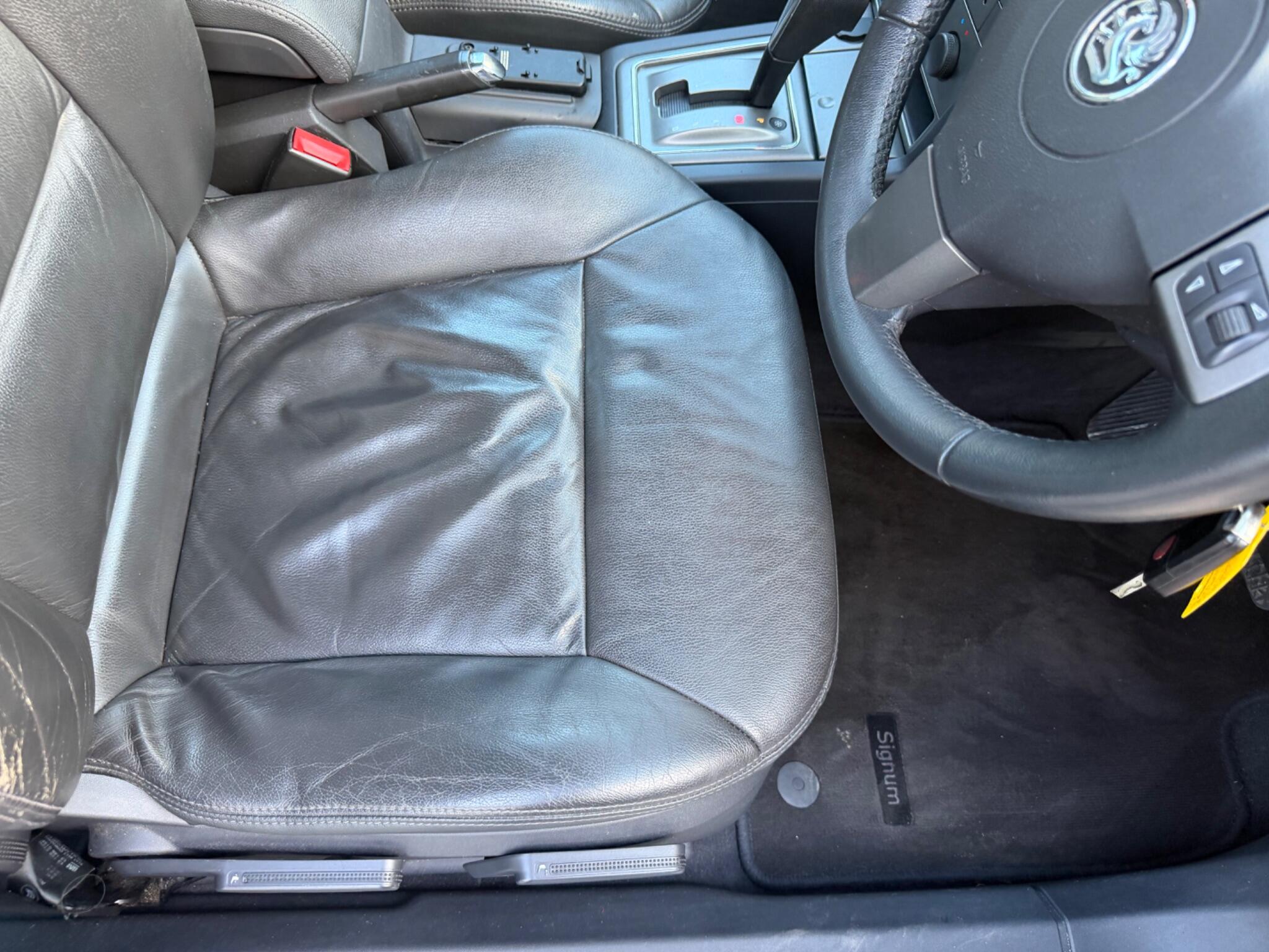 Vauxhall Signum view 13