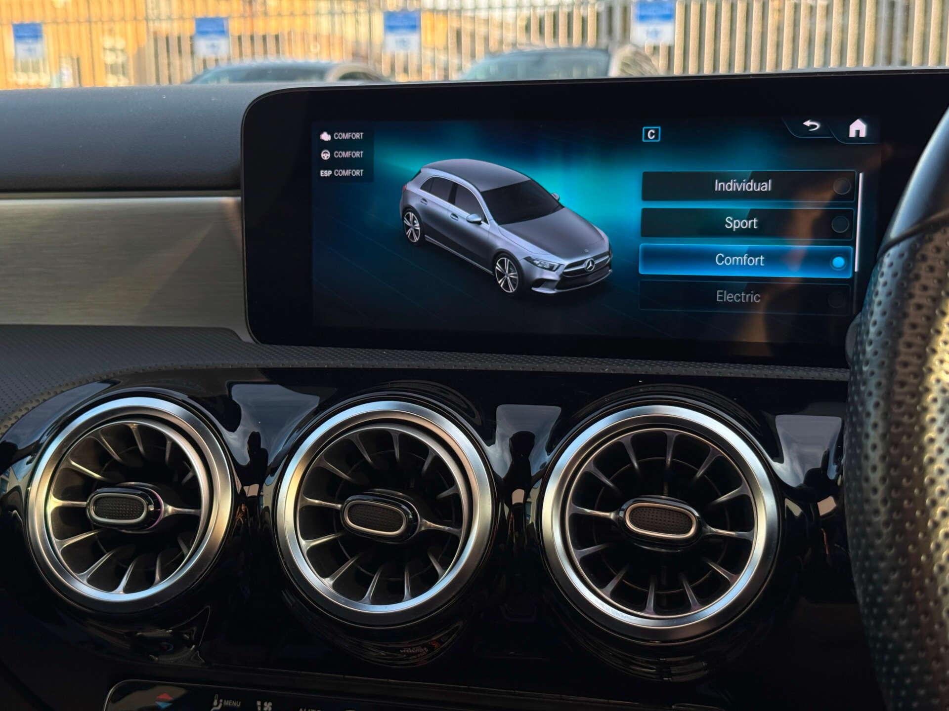 Mercedes-Benz A Class view 83